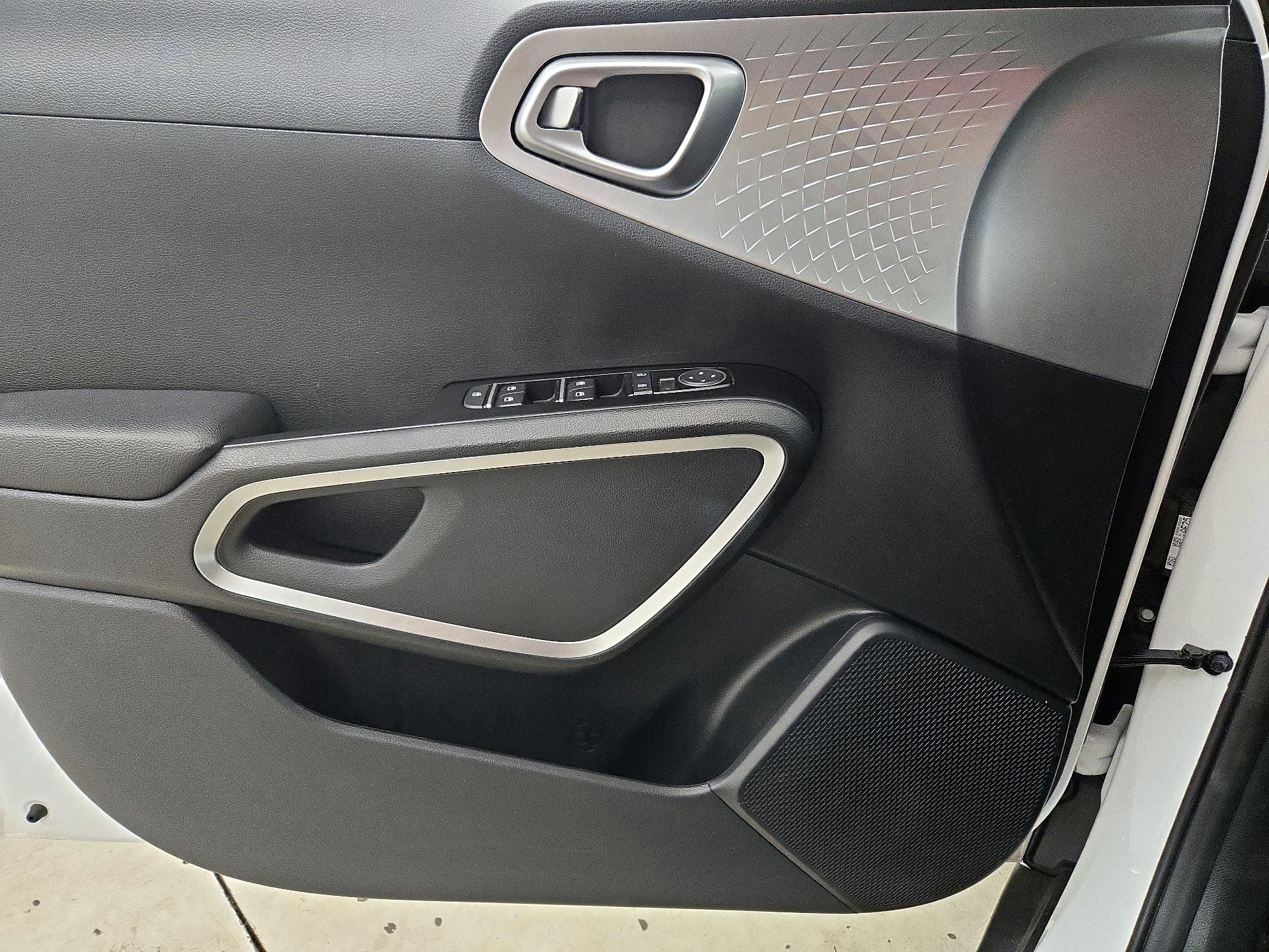 Thumbnail: 2025 Kia Soul - 12