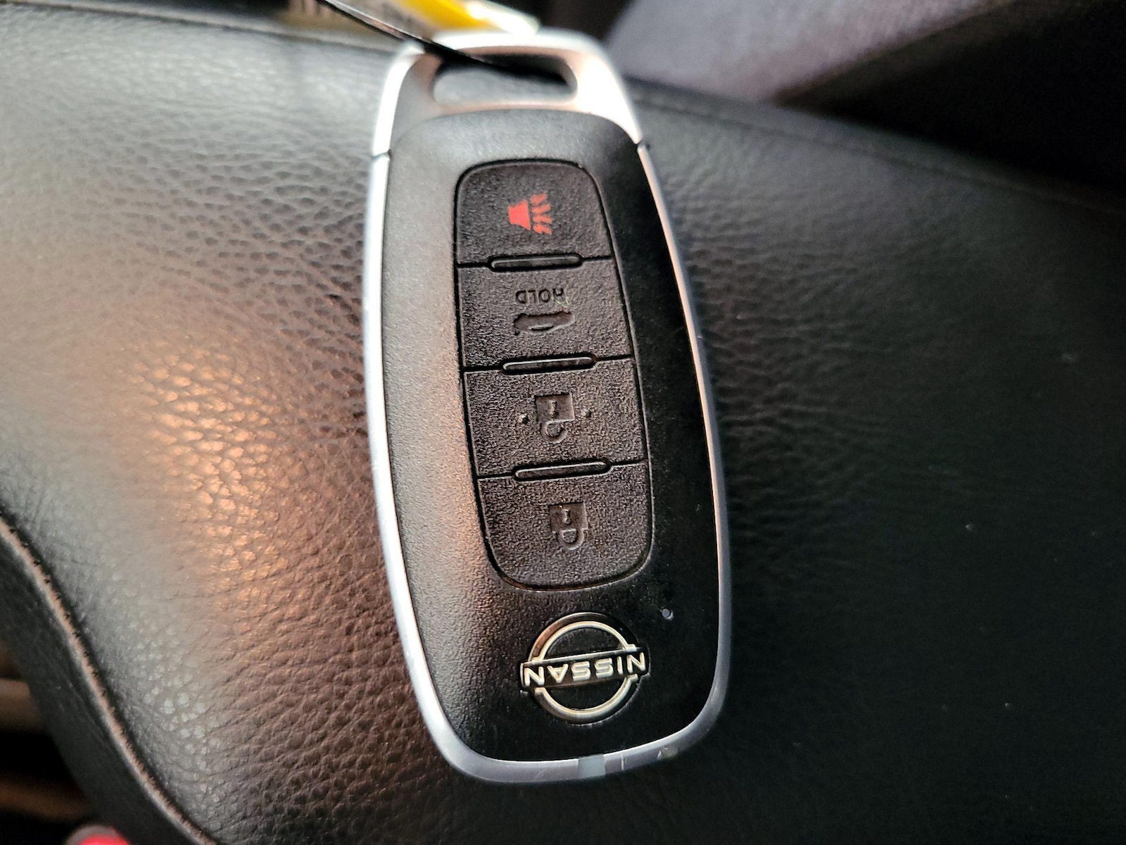 2025 Nissan Versa Sedan SV - Photo 22