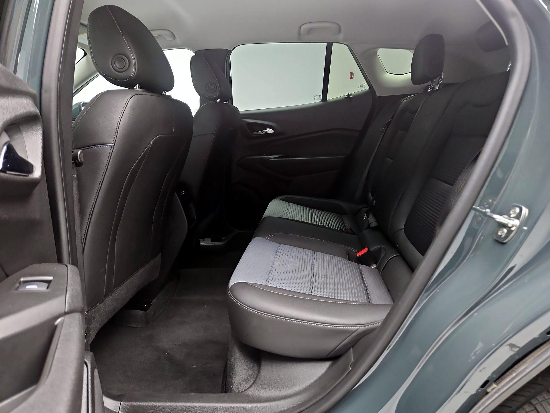 Thumbnail: 2025 Chevrolet Trax - 19