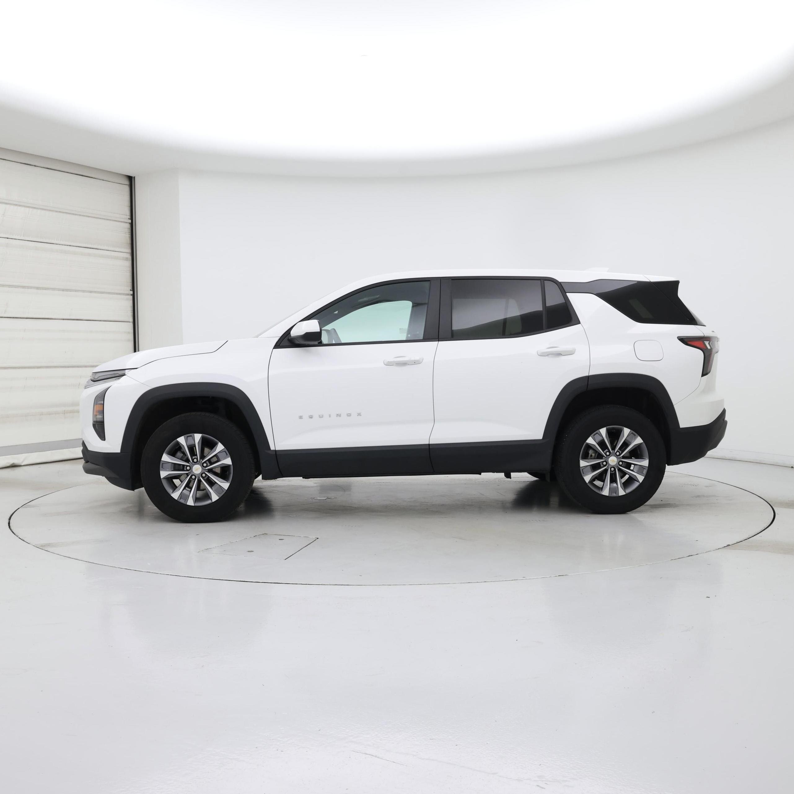 Thumbnail: 2025 Chevrolet Equinox - 3