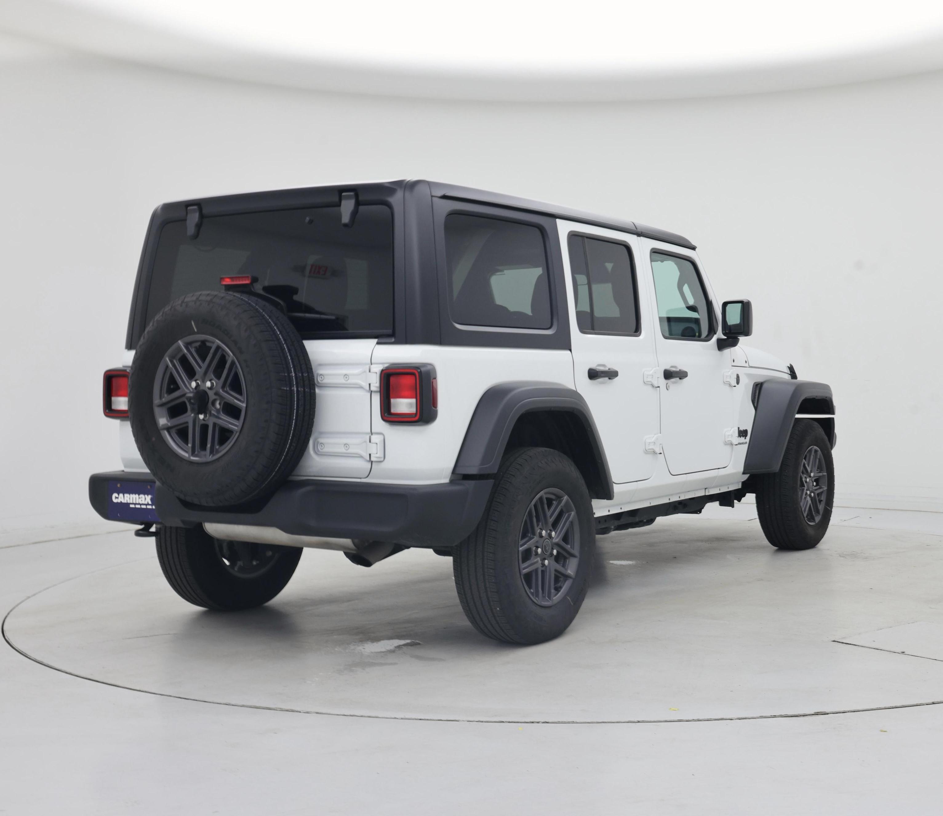 Thumbnail: 2025 Jeep Wrangler - 8