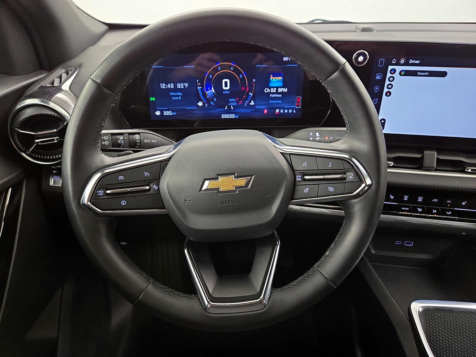 Thumbnail: 2025 Chevrolet Equinox - 10