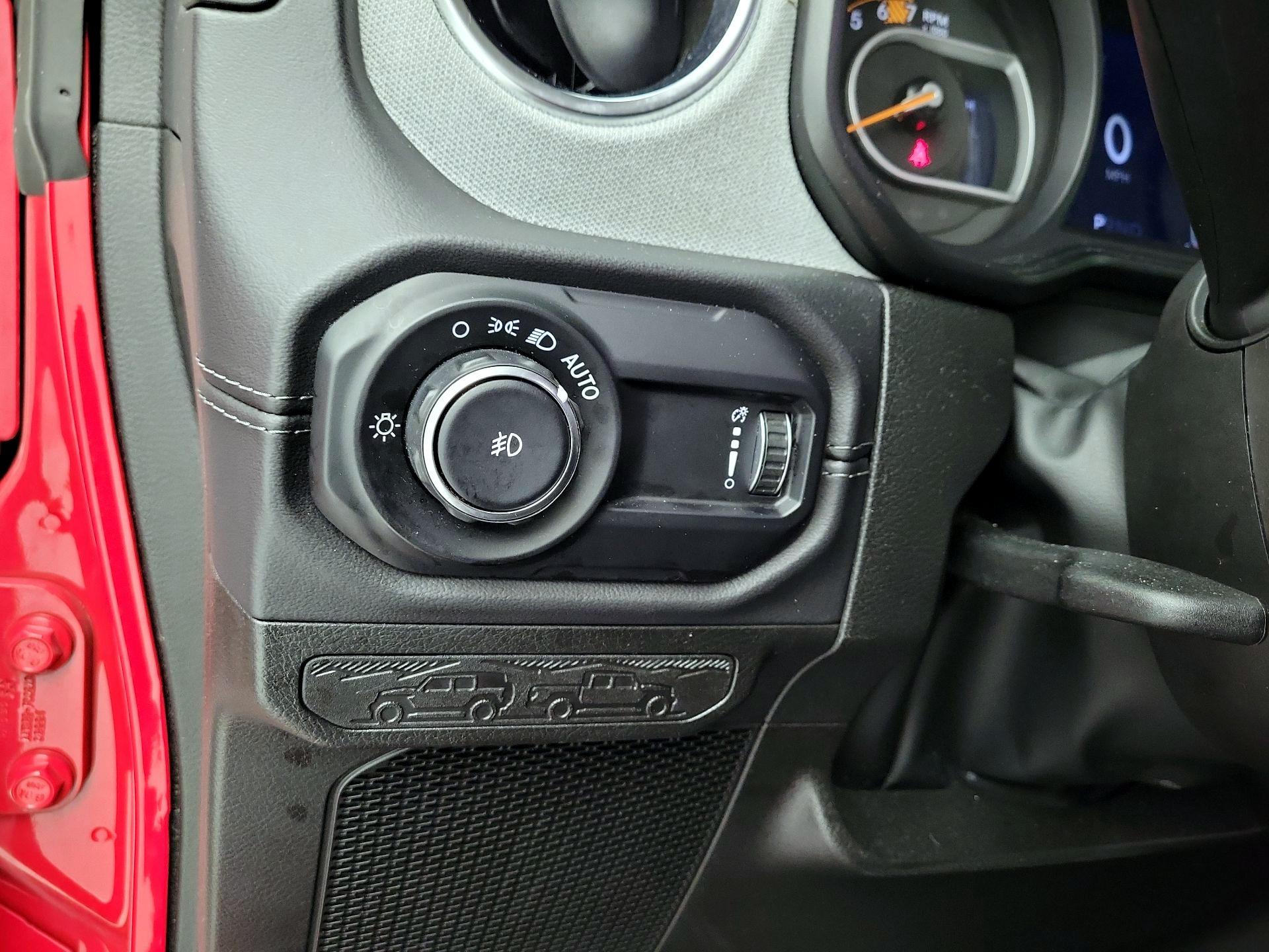 Thumbnail: 2025 Jeep Wrangler - 13