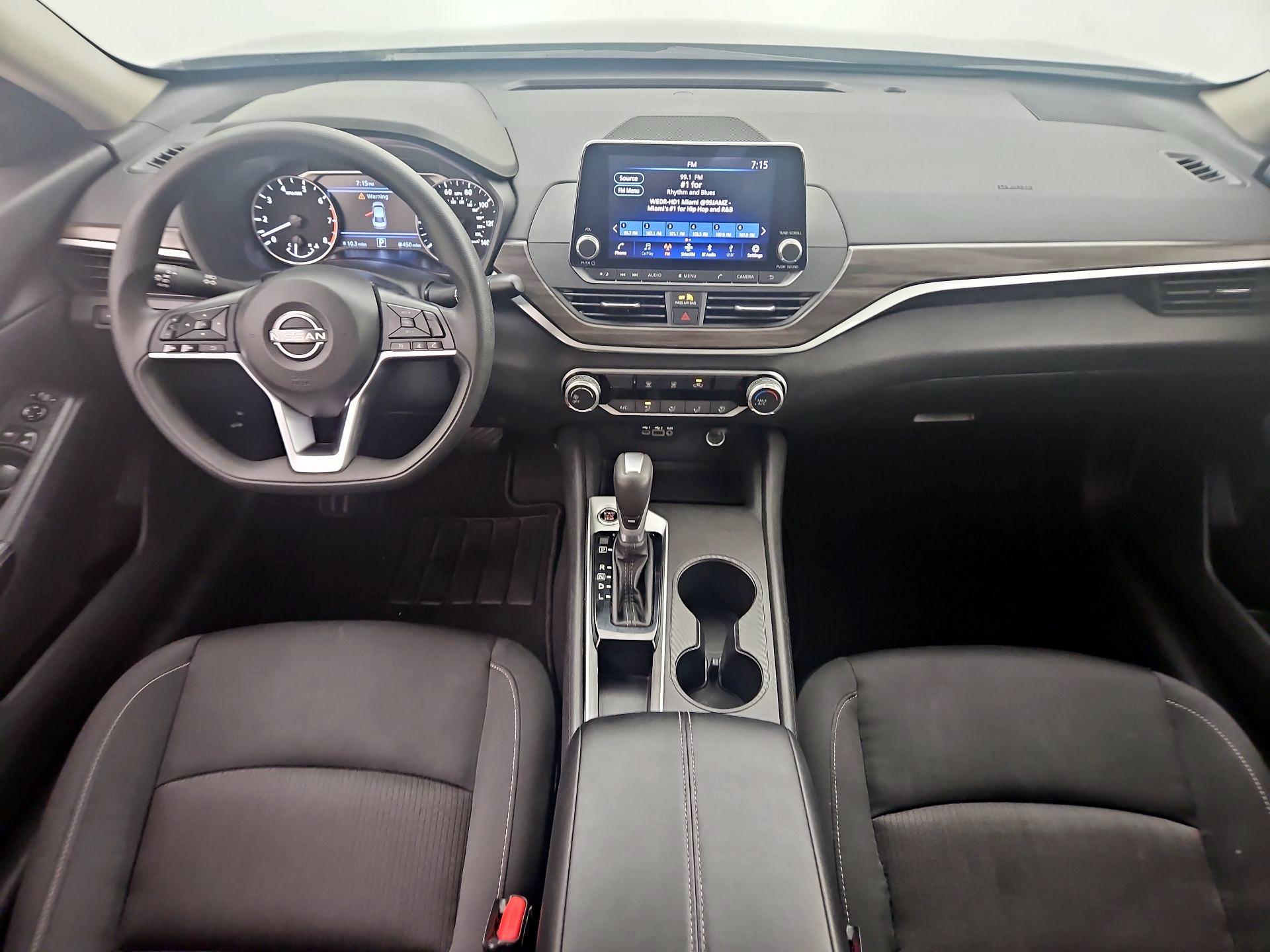 Thumbnail: 2025 Nissan Altima - 9