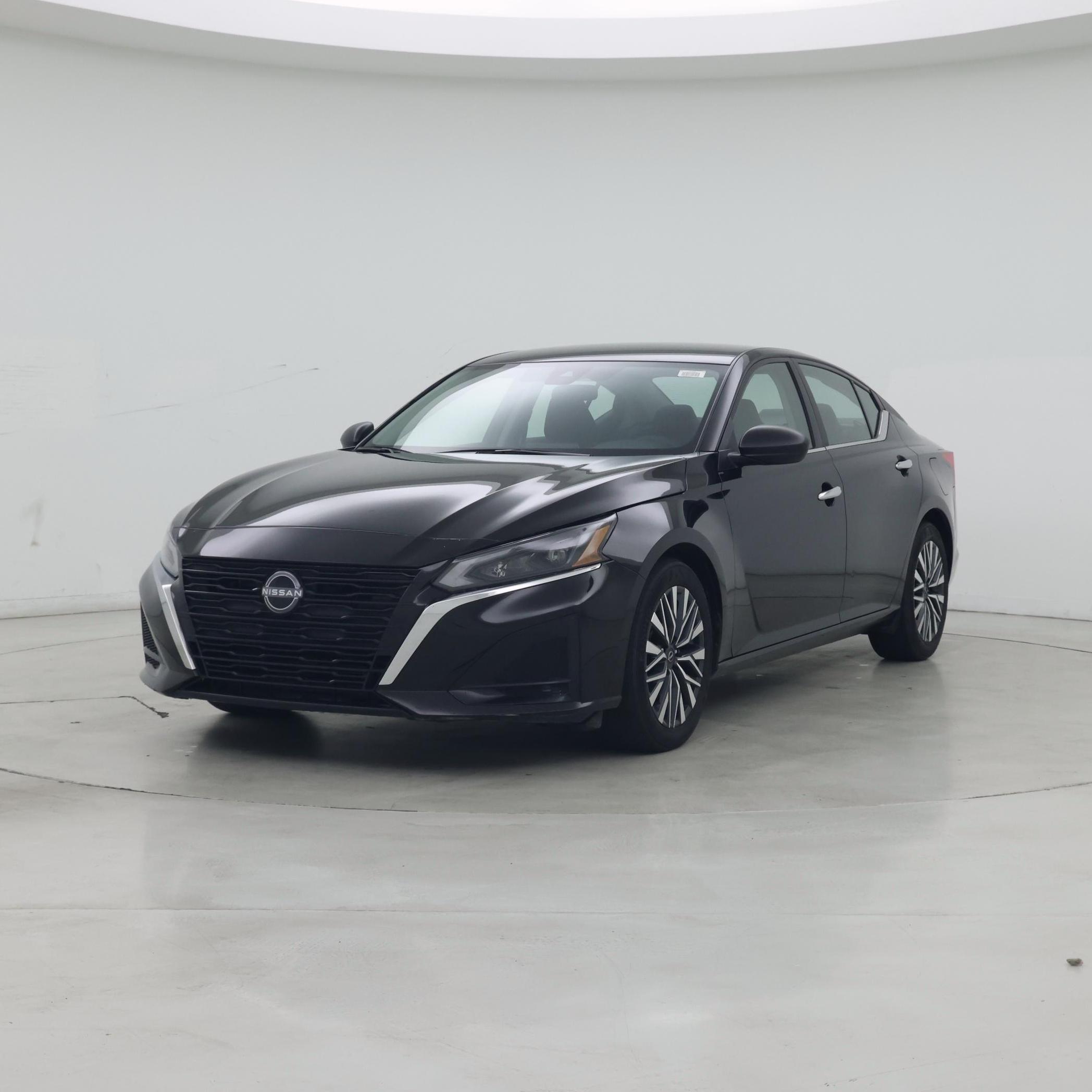 Thumbnail: 2025 Nissan Altima - 4