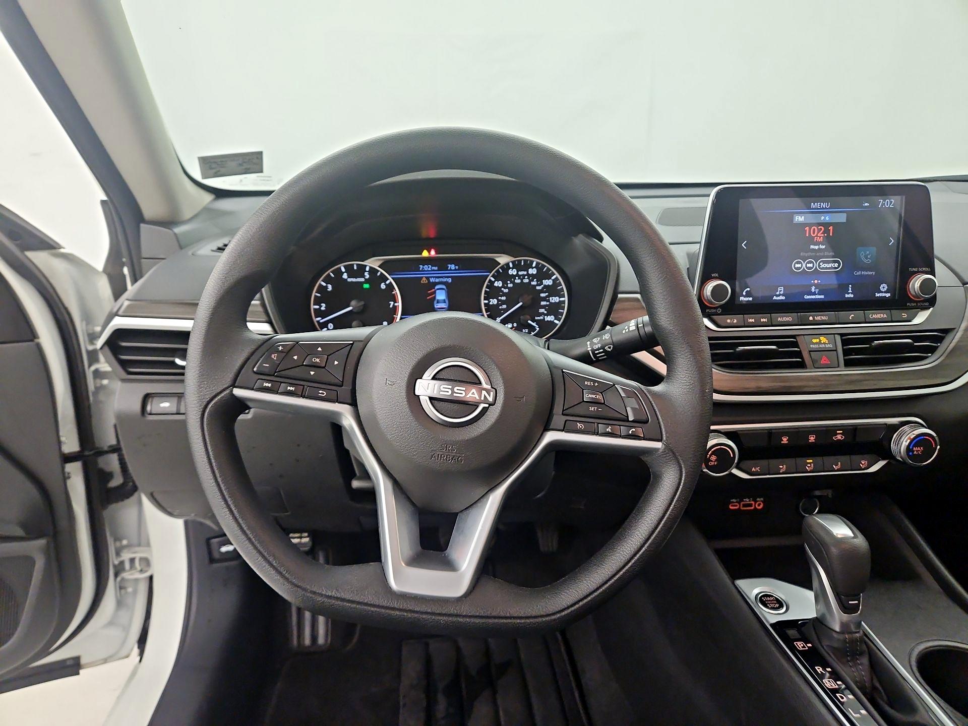 Thumbnail: 2025 Nissan Altima - 10