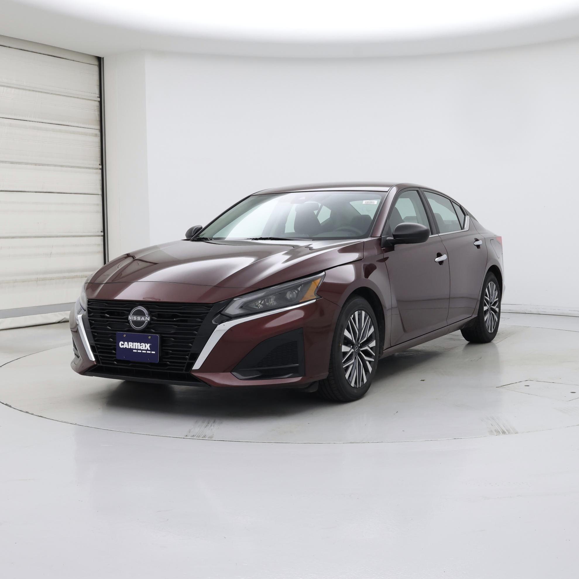 Thumbnail: 2025 Nissan Altima - 4