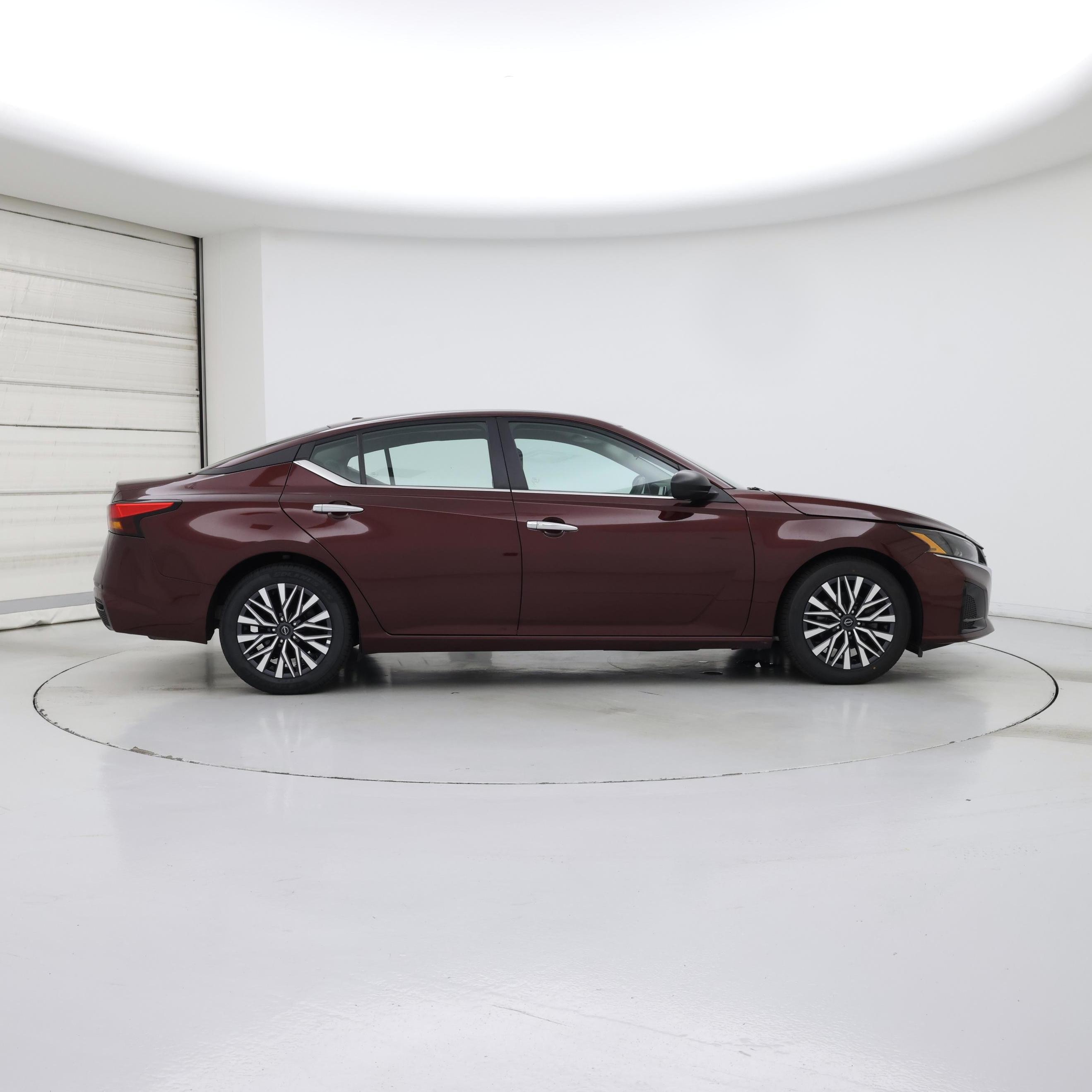 Thumbnail: 2025 Nissan Altima - 7