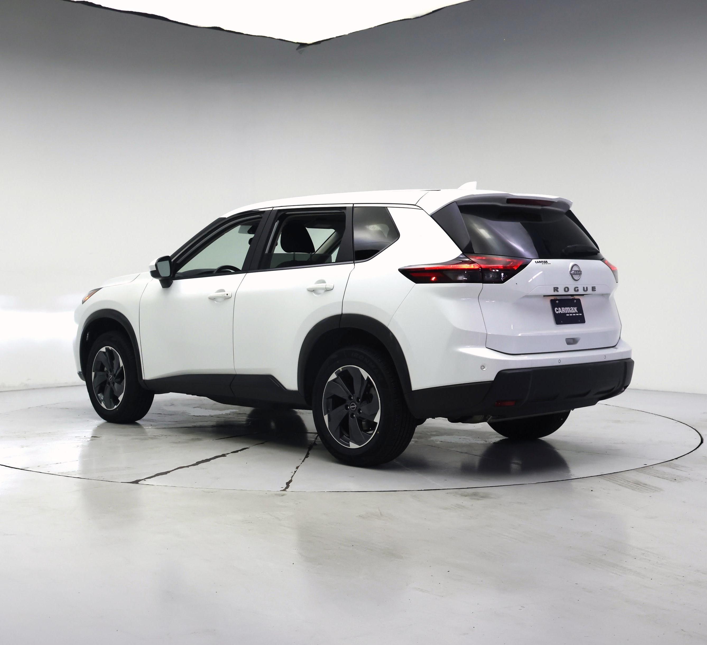 Thumbnail: 2025 Nissan Rogue - 2