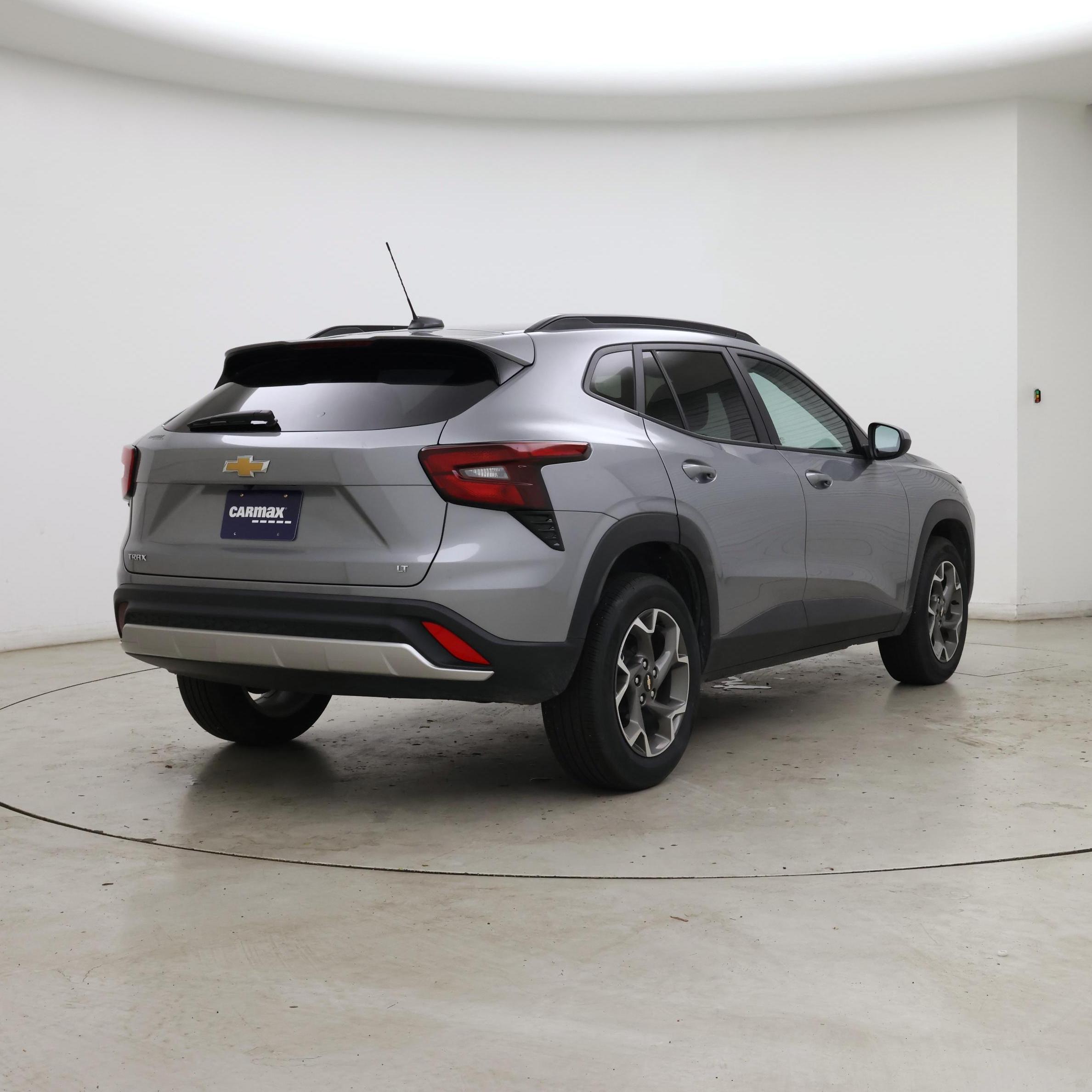 Thumbnail: 2025 Chevrolet Trax - 8