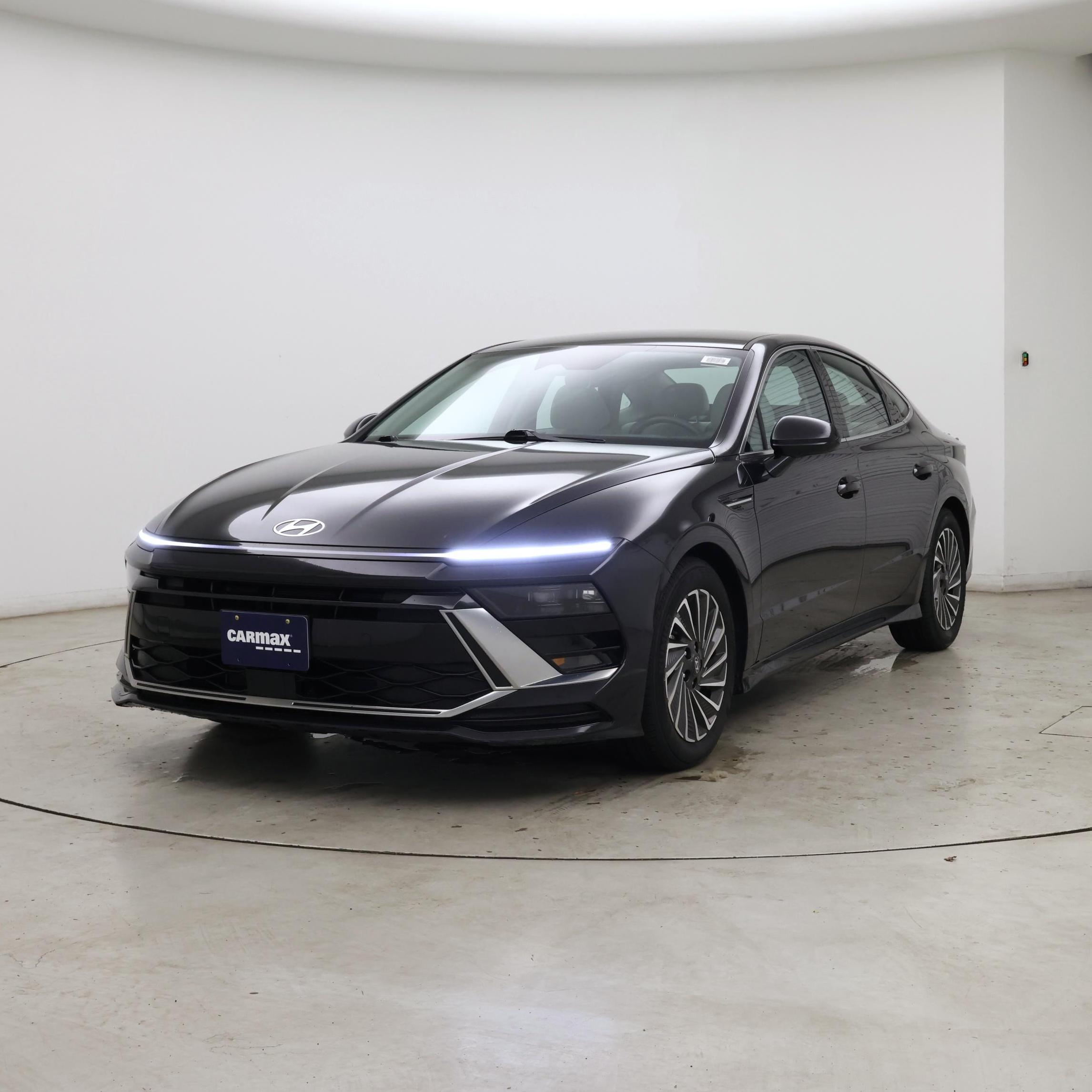 Thumbnail: 2025 Hyundai Sonata - 4