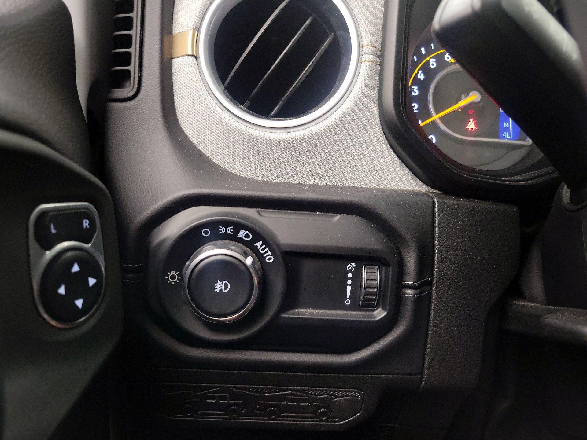 Thumbnail: 2025 Jeep Wrangler - 13