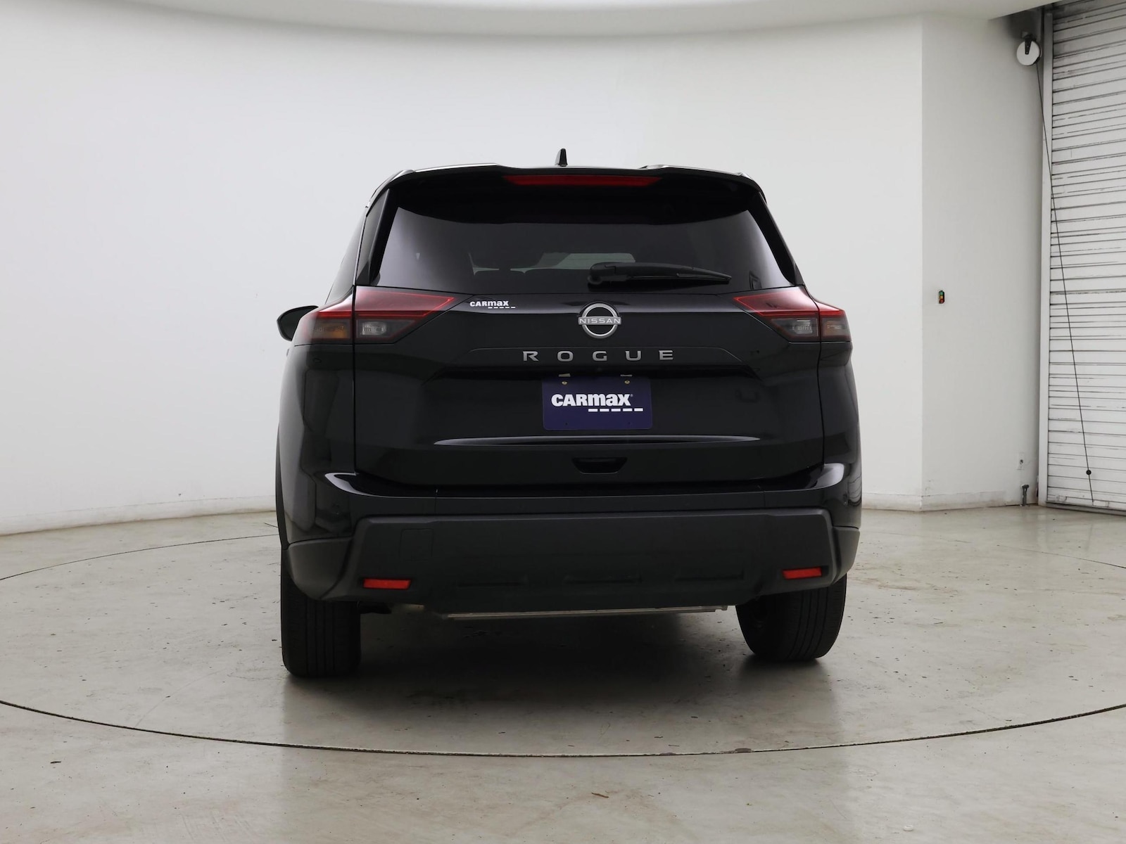 2025 Nissan Rogue SV - Photo 7