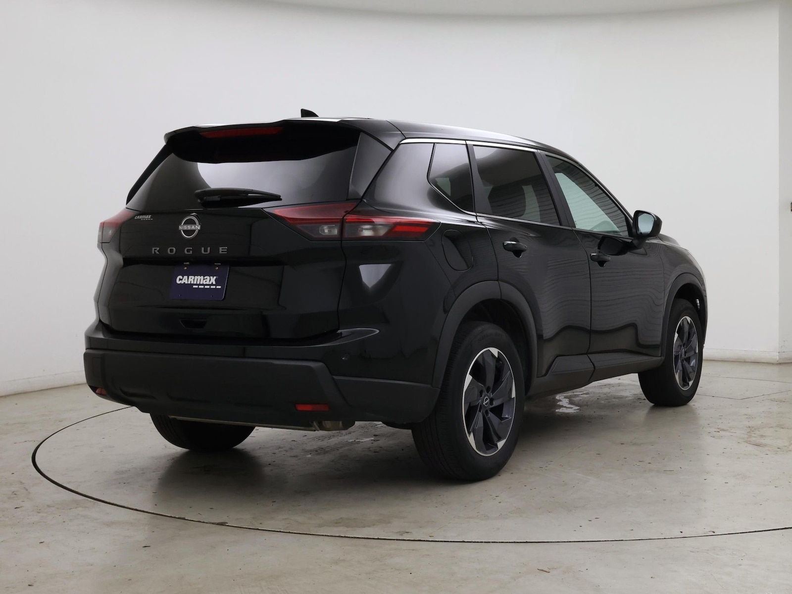 2025 Nissan Rogue SV - Photo 9