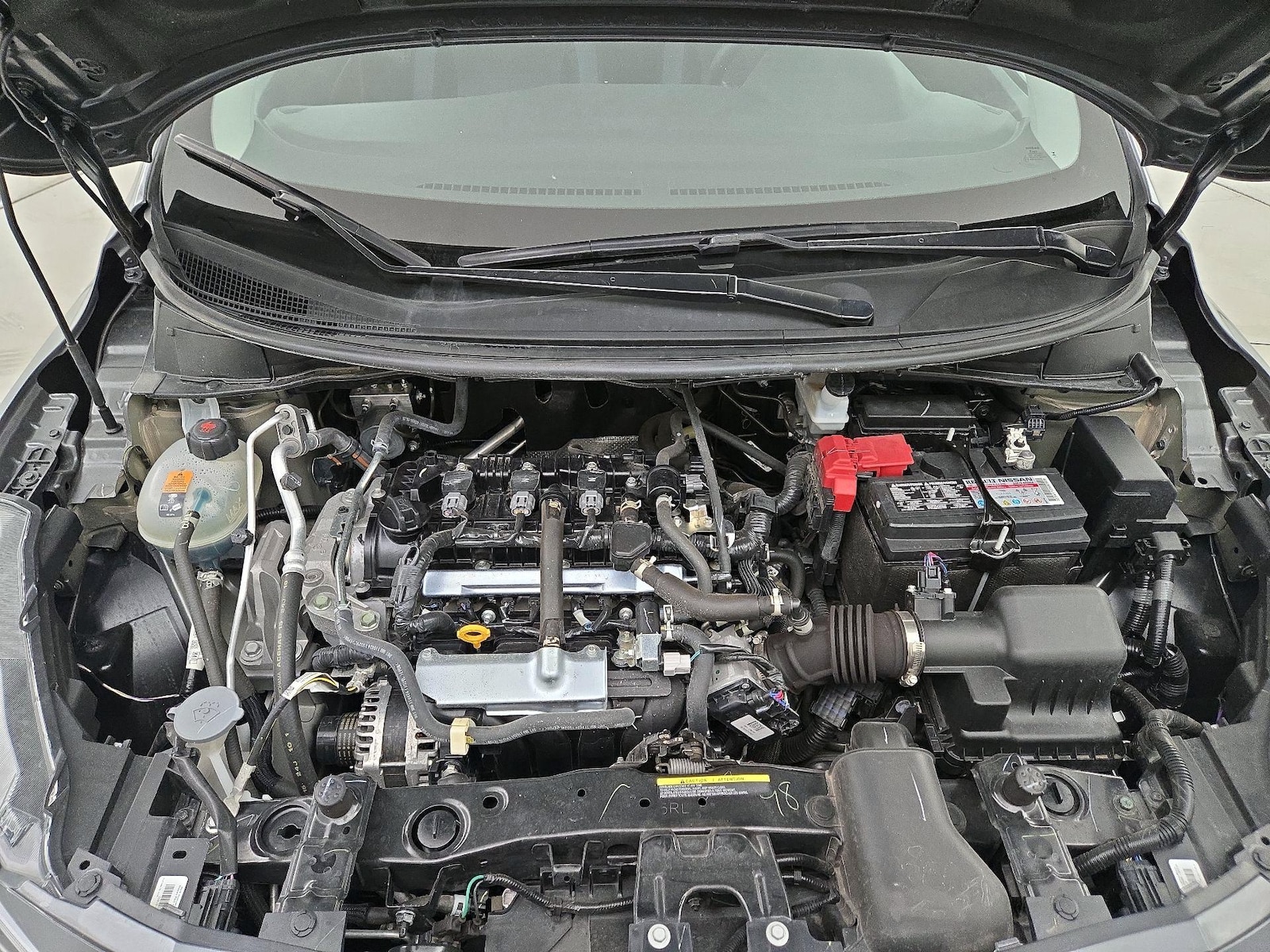 2025 Nissan Versa Sedan SV - Photo 21