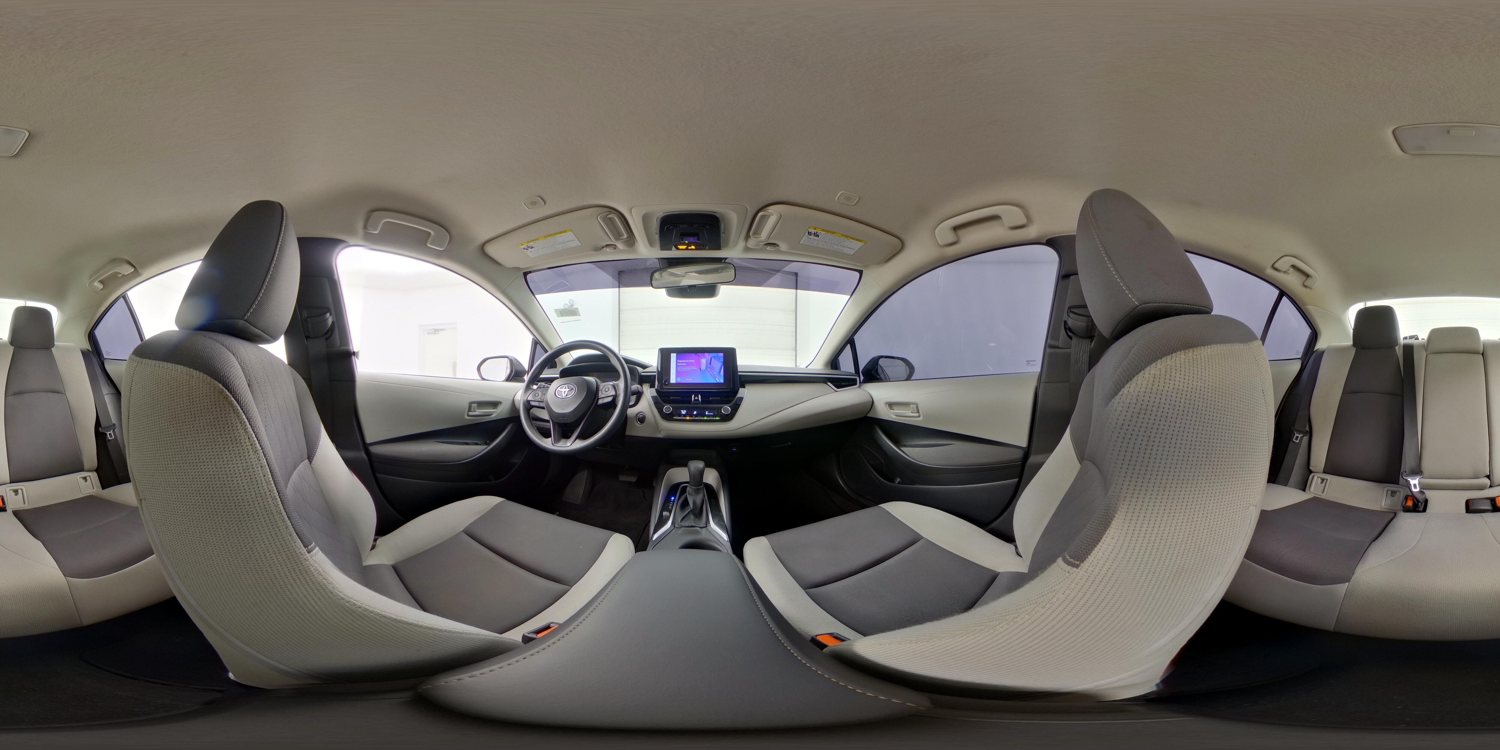 2025 Toyota Corolla LE - Photo 24