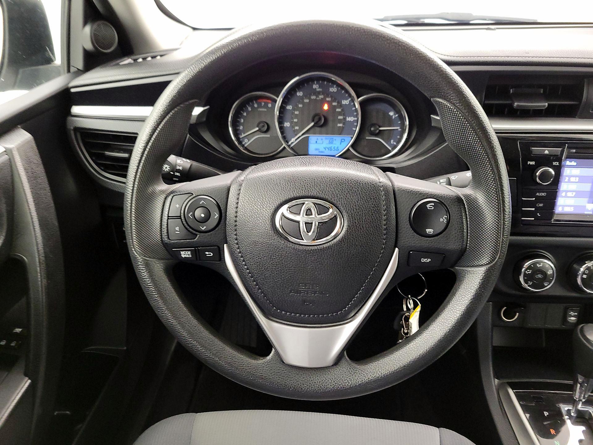 Thumbnail: 2016 Toyota Corolla - 10