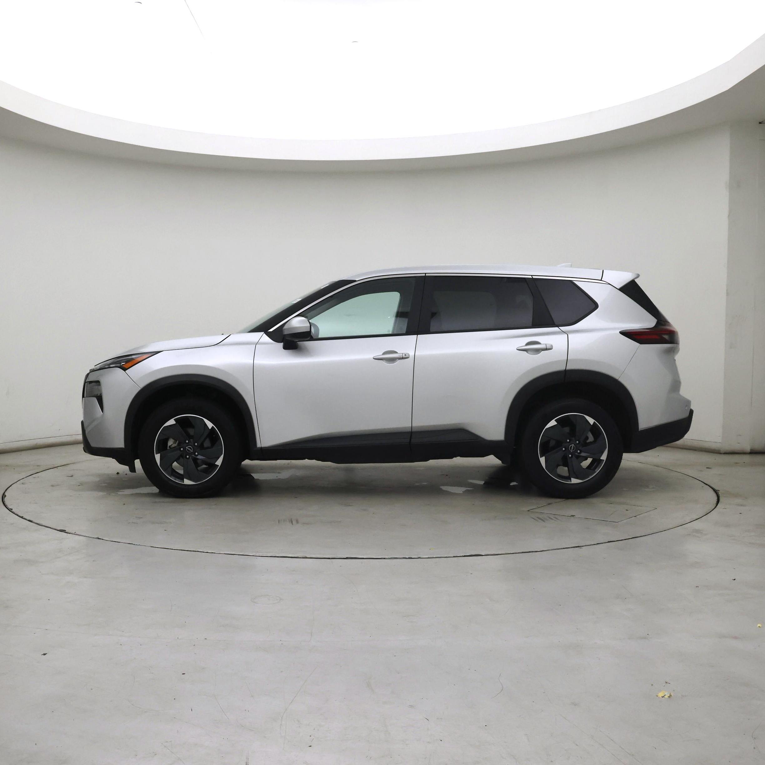 Thumbnail: 2025 Nissan Rogue - 3