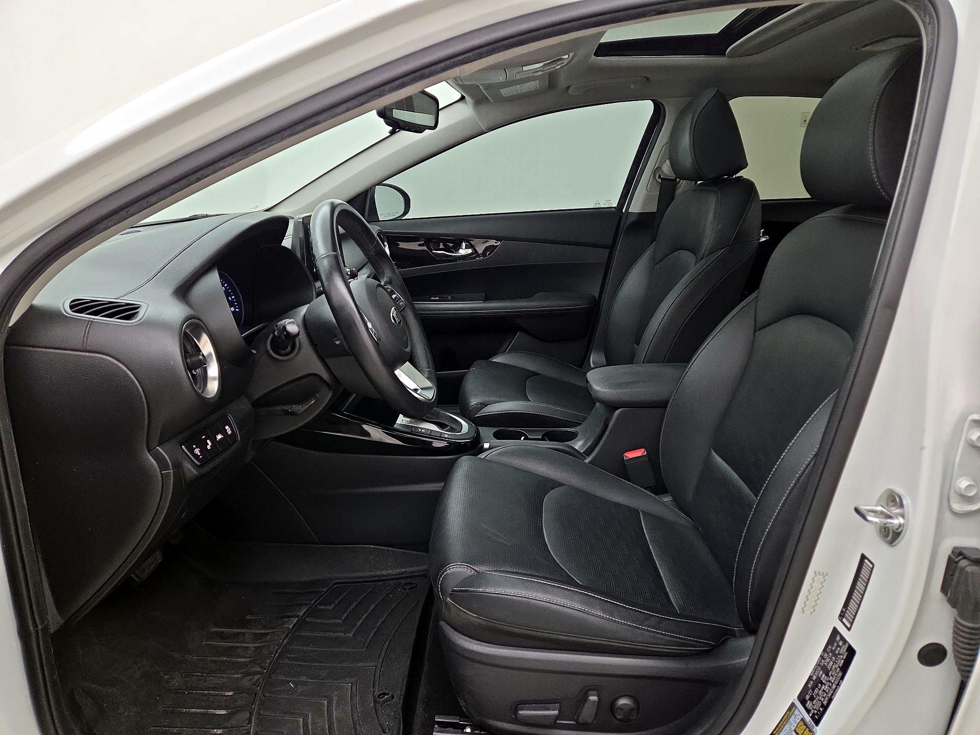 Thumbnail: 2021 Kia Forte - 11