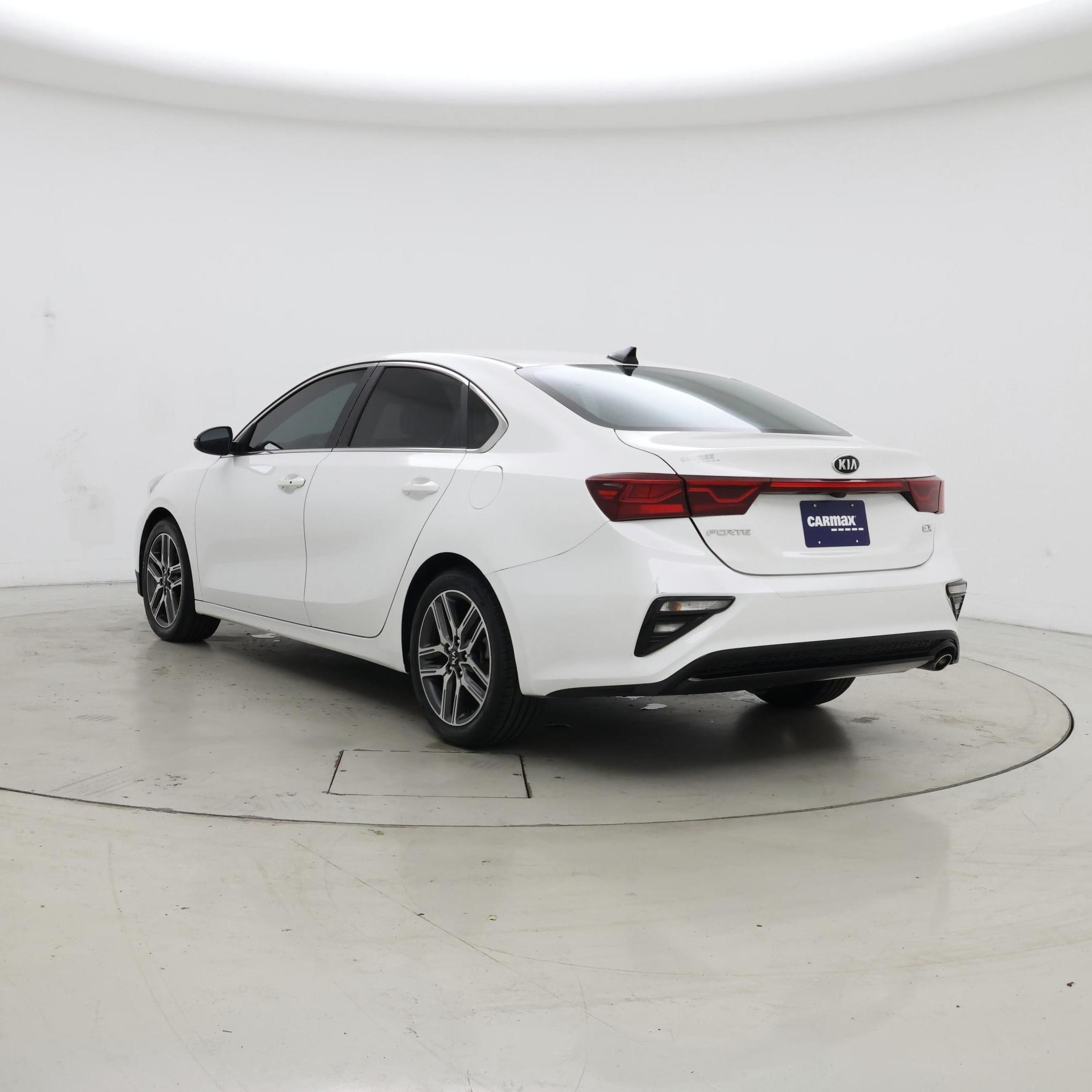 Thumbnail: 2021 Kia Forte - 2