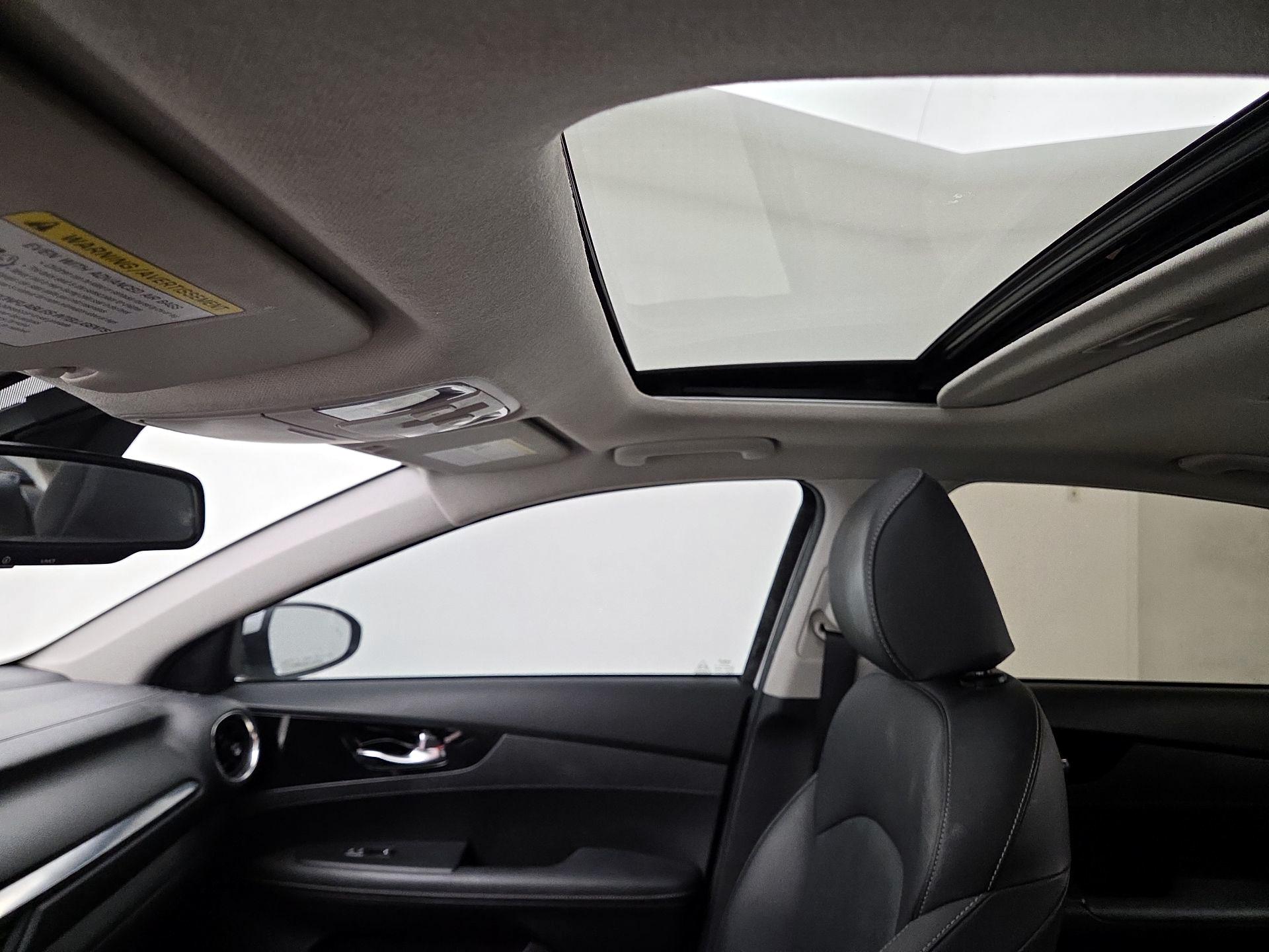 Thumbnail: 2021 Kia Forte - 20