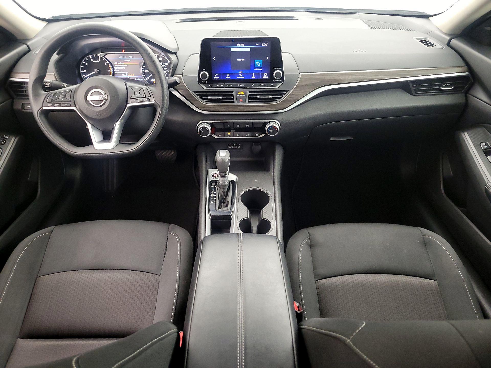 Thumbnail: 2025 Nissan Altima - 9