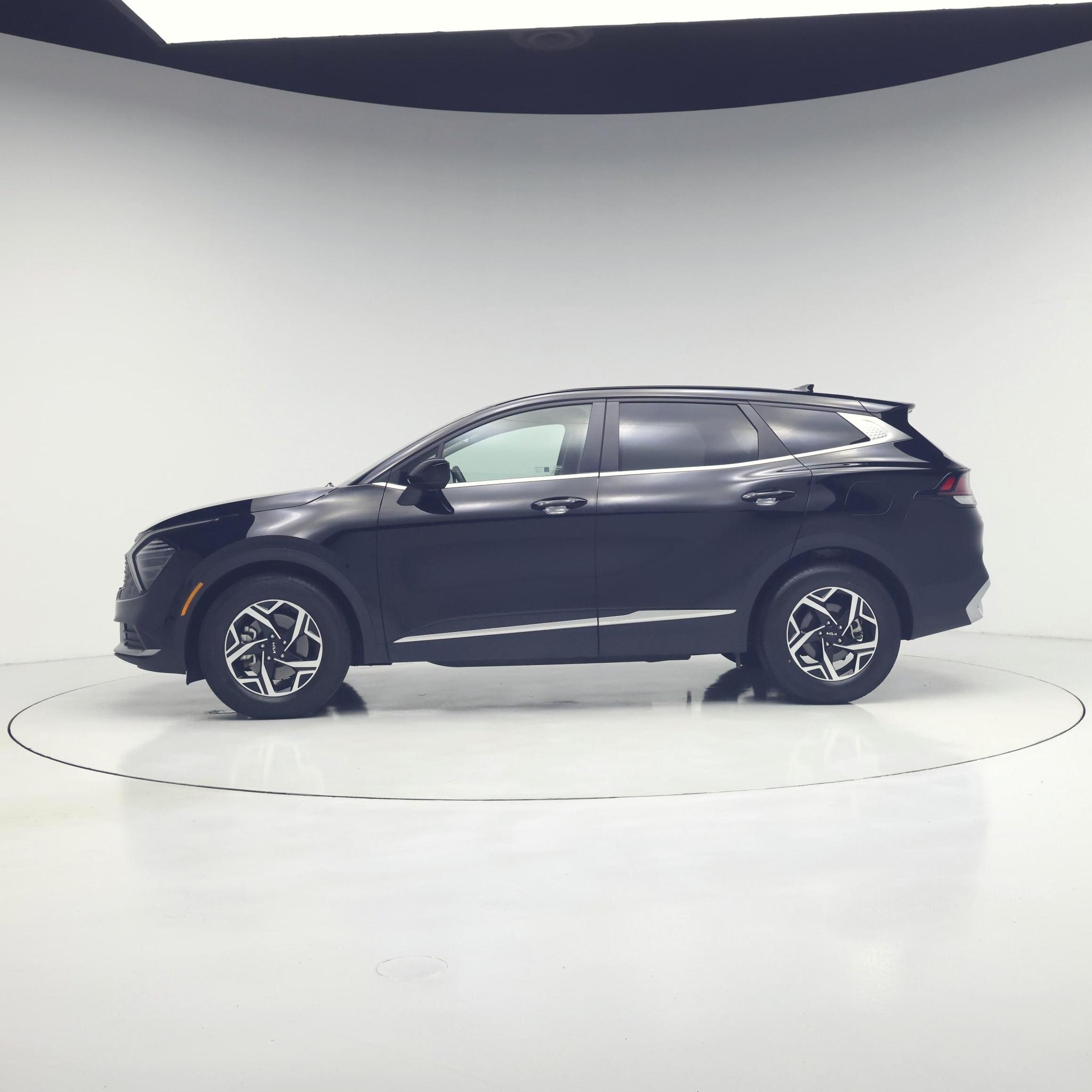 Thumbnail: 2025 Kia Sportage - 3
