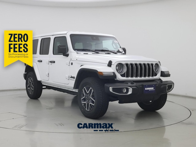 White 2025 Jeep Wrangler Sahara 4-Door 4WD SUV / Crossover Four-Wheel Drive Automatic