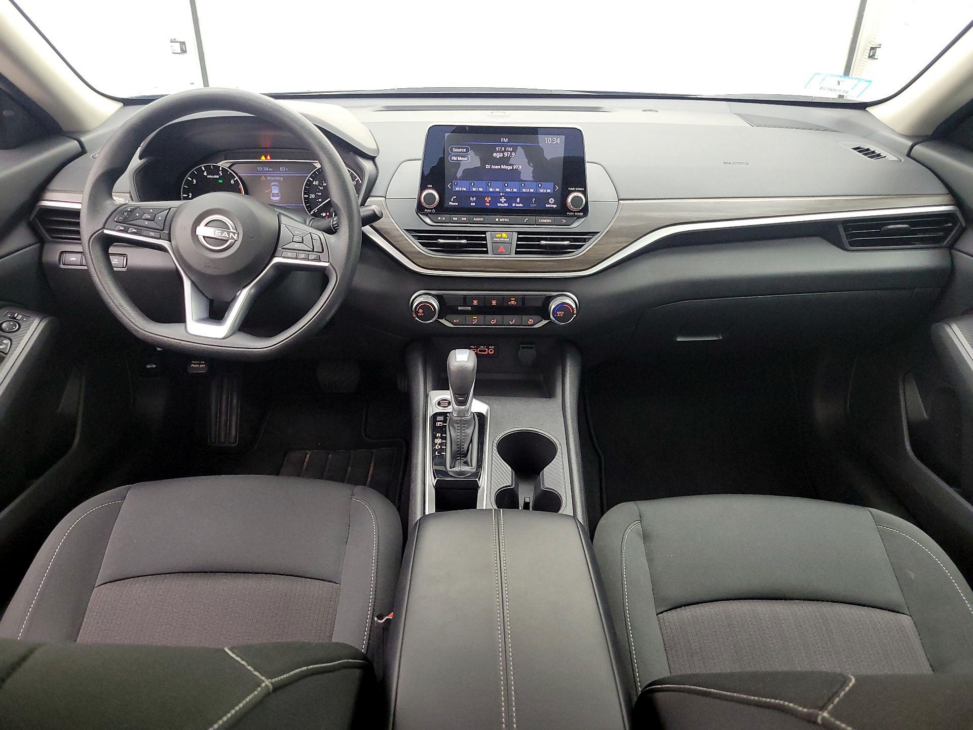 Thumbnail: 2025 Nissan Altima - 9