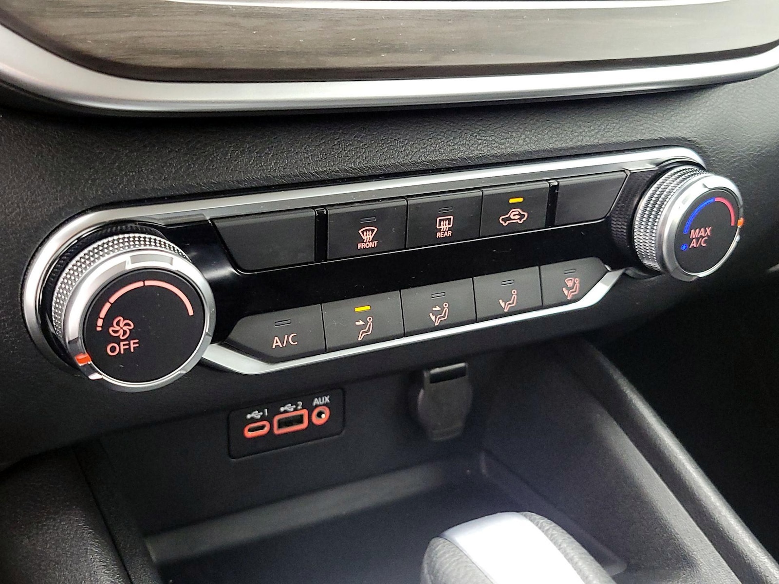 2025 Nissan Altima SV - Photo 17
