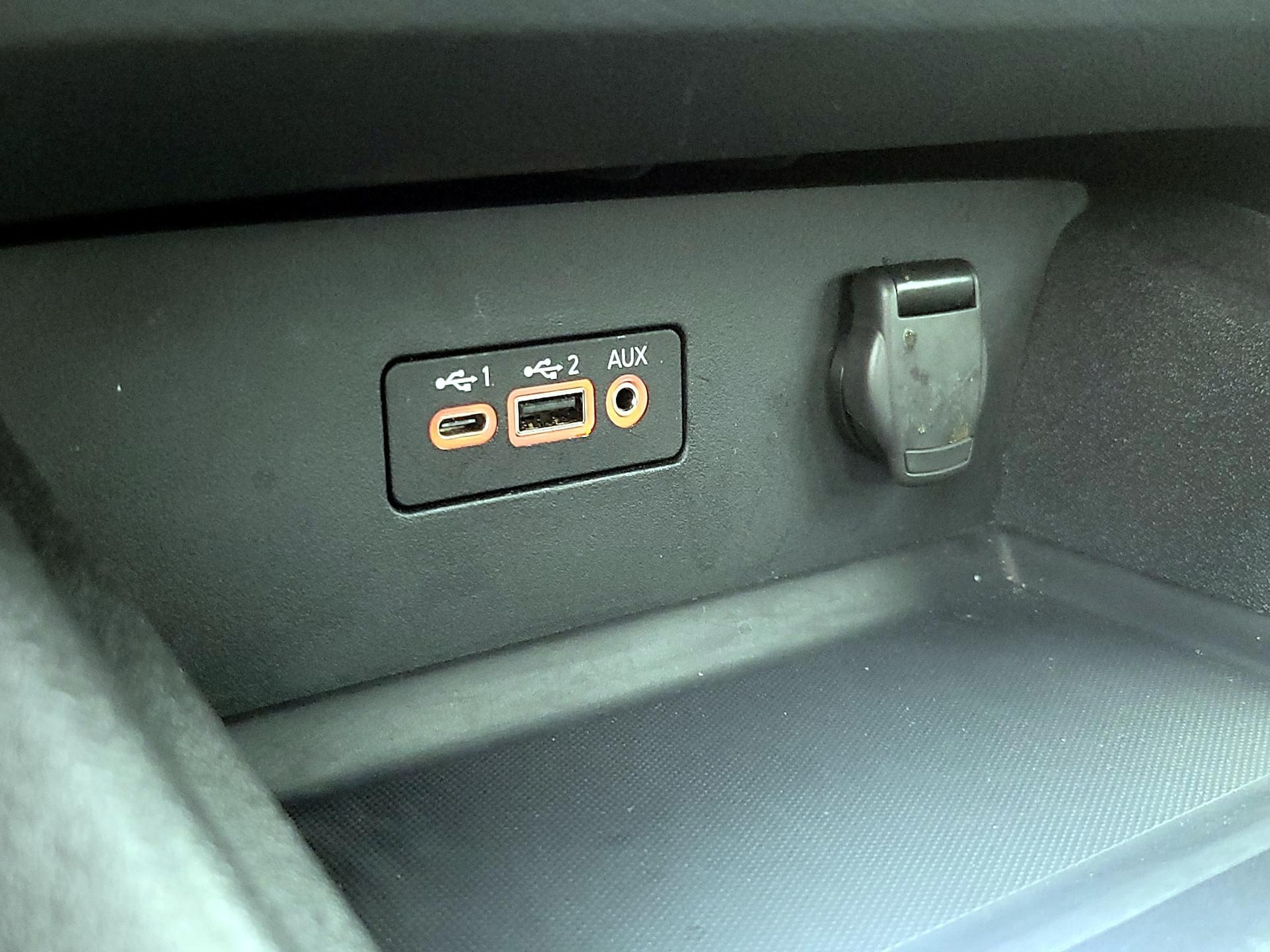 2025 Nissan Altima SV - Photo 19
