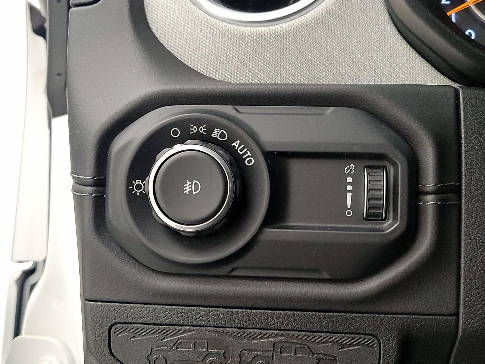 Thumbnail: 2025 Jeep Wrangler - 13