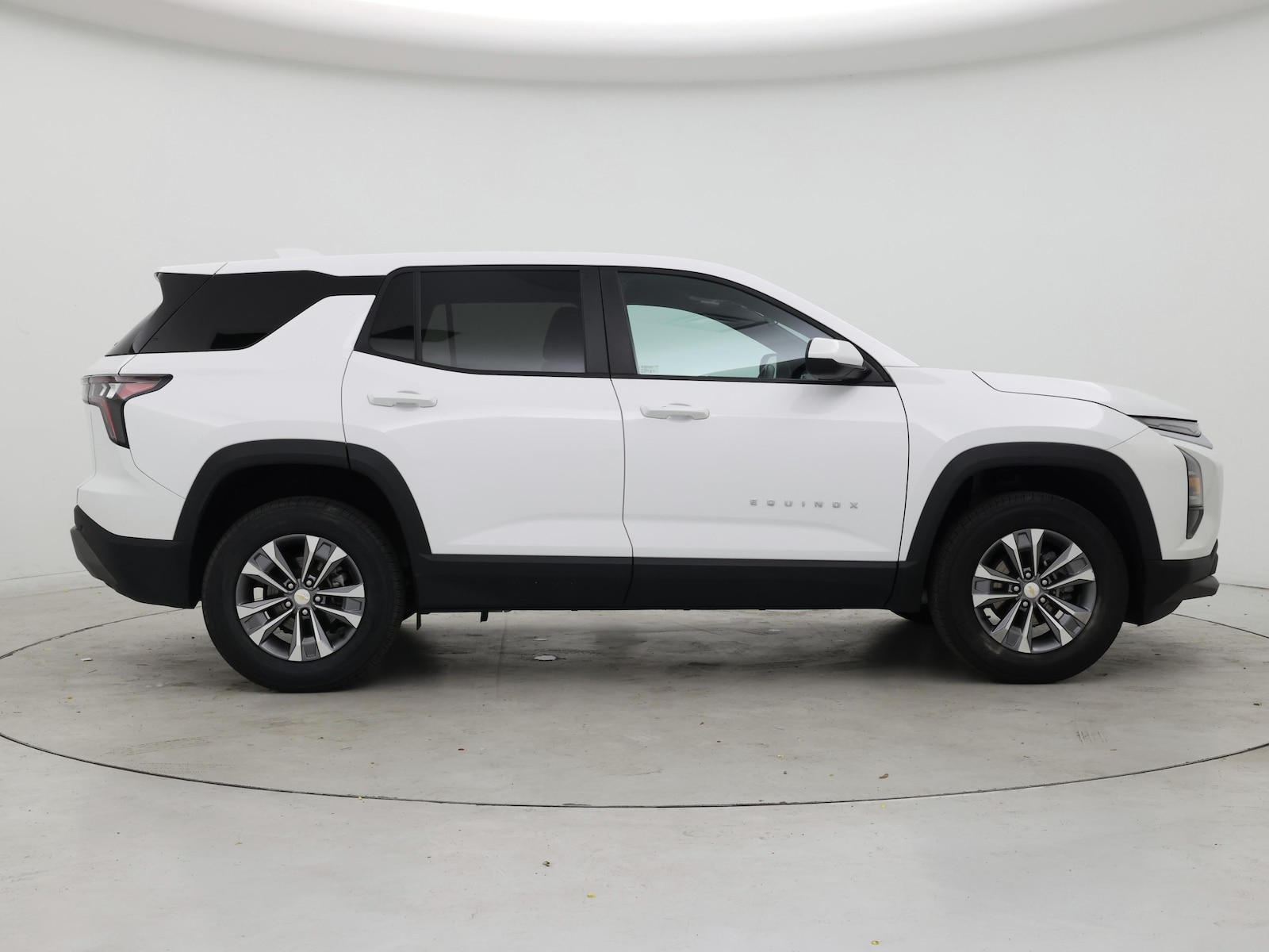 2025 Chevrolet Equinox LT - Photo 8