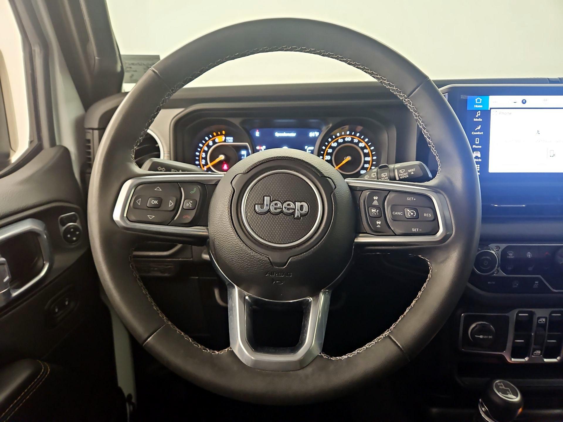 Thumbnail: 2025 Jeep Wrangler - 10