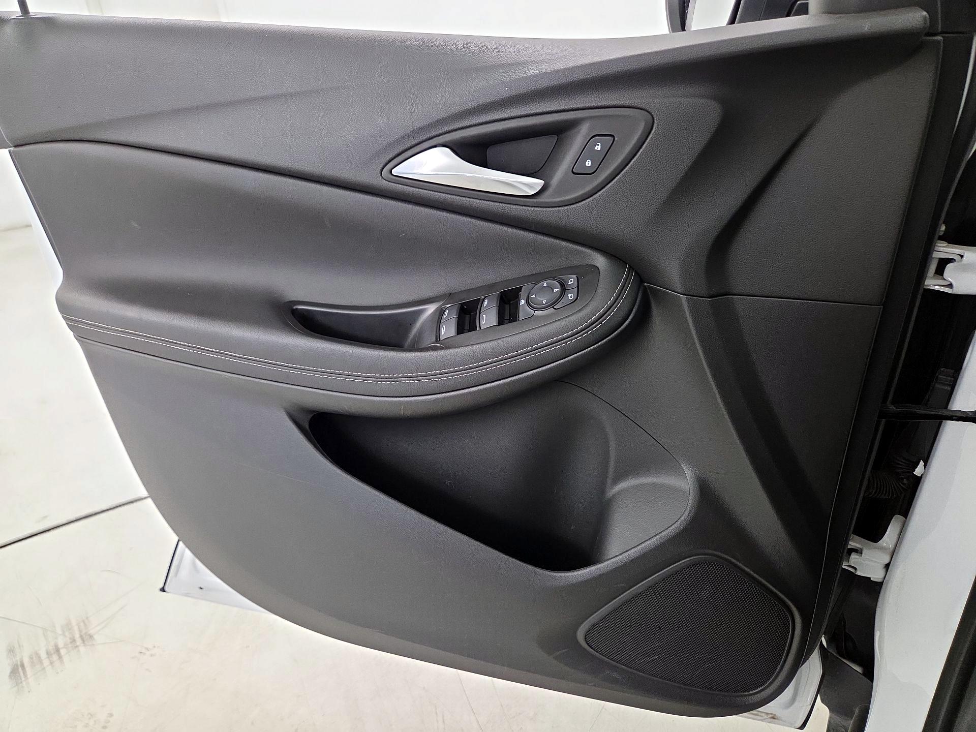 Thumbnail: 2025 Buick Encore GX - 12