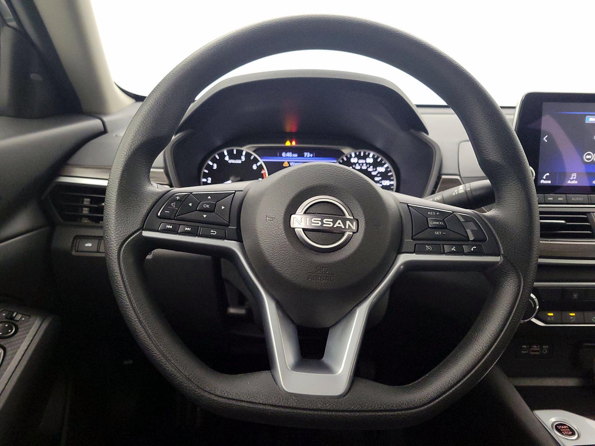 Thumbnail: 2025 Nissan Altima - 10
