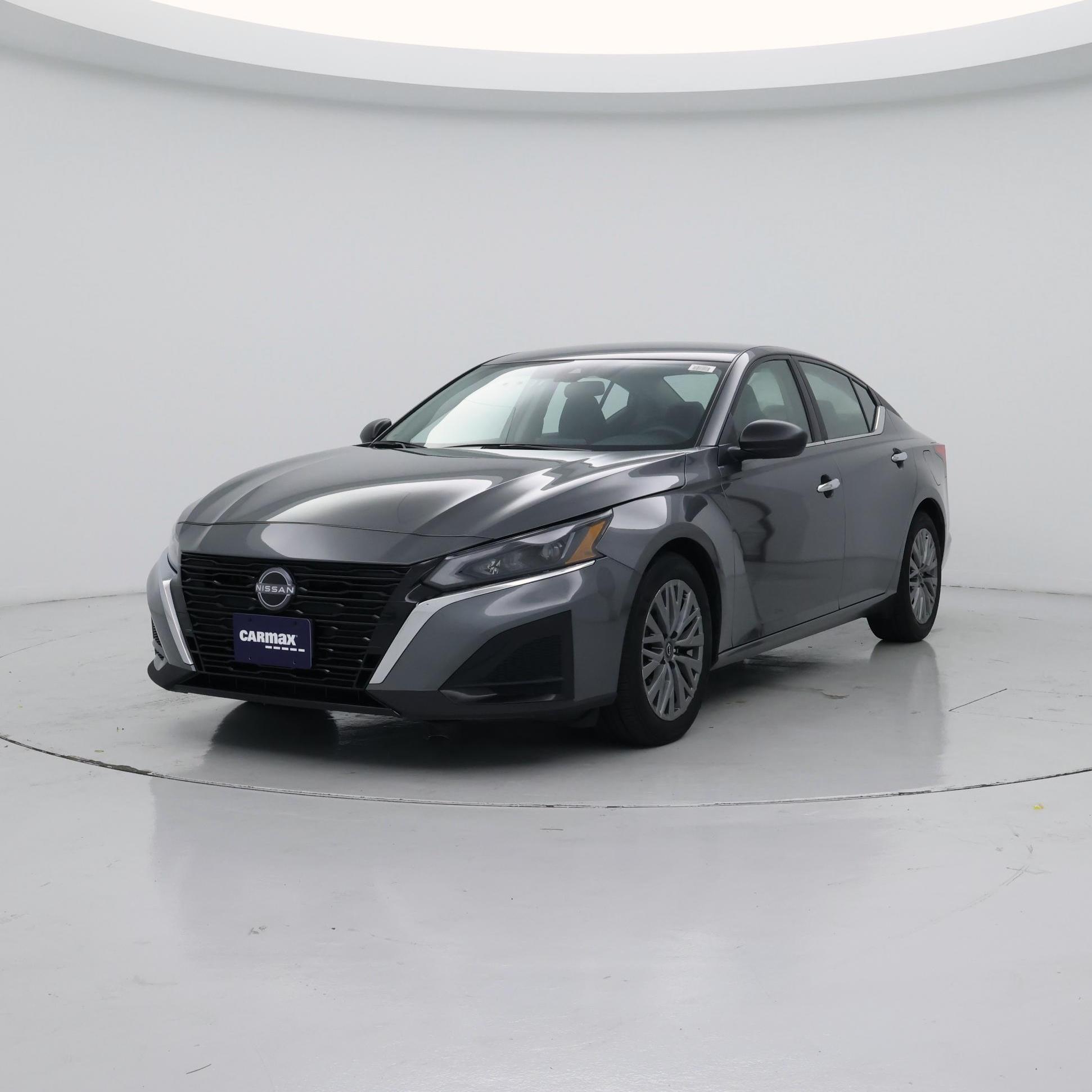 Thumbnail: 2025 Nissan Altima - 4