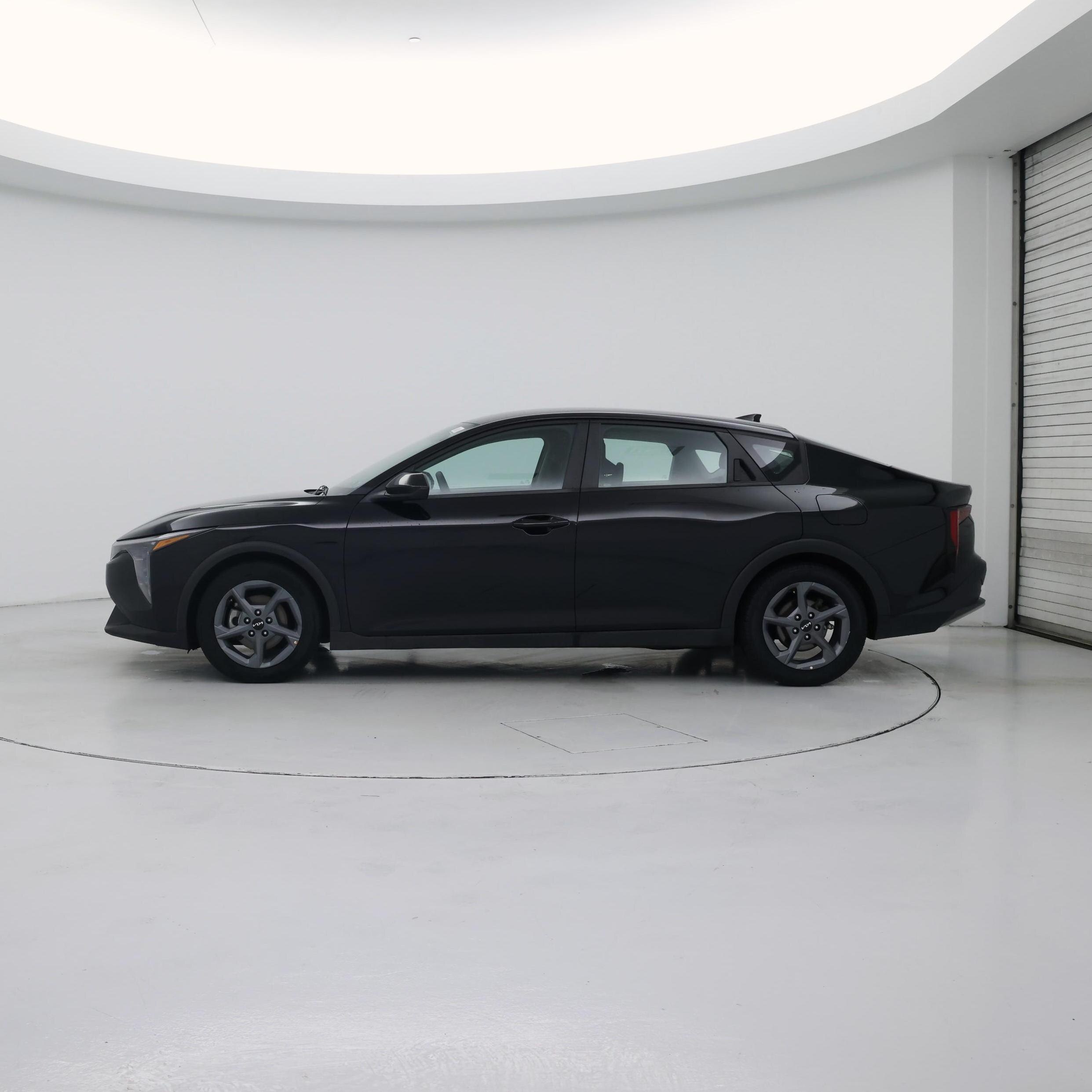 Thumbnail: 2025 Kia K4 - 3