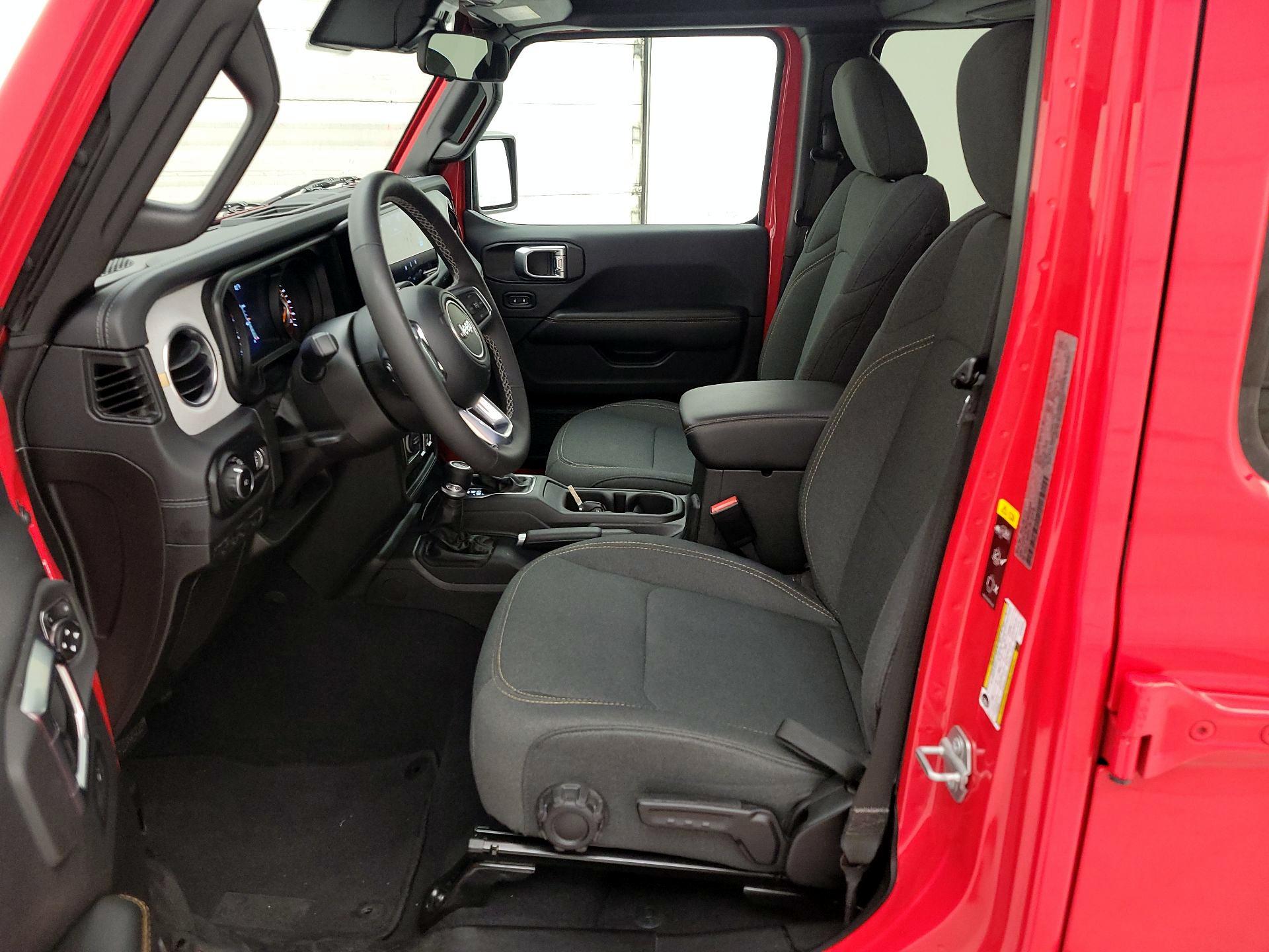 Thumbnail: 2025 Jeep Wrangler - 11