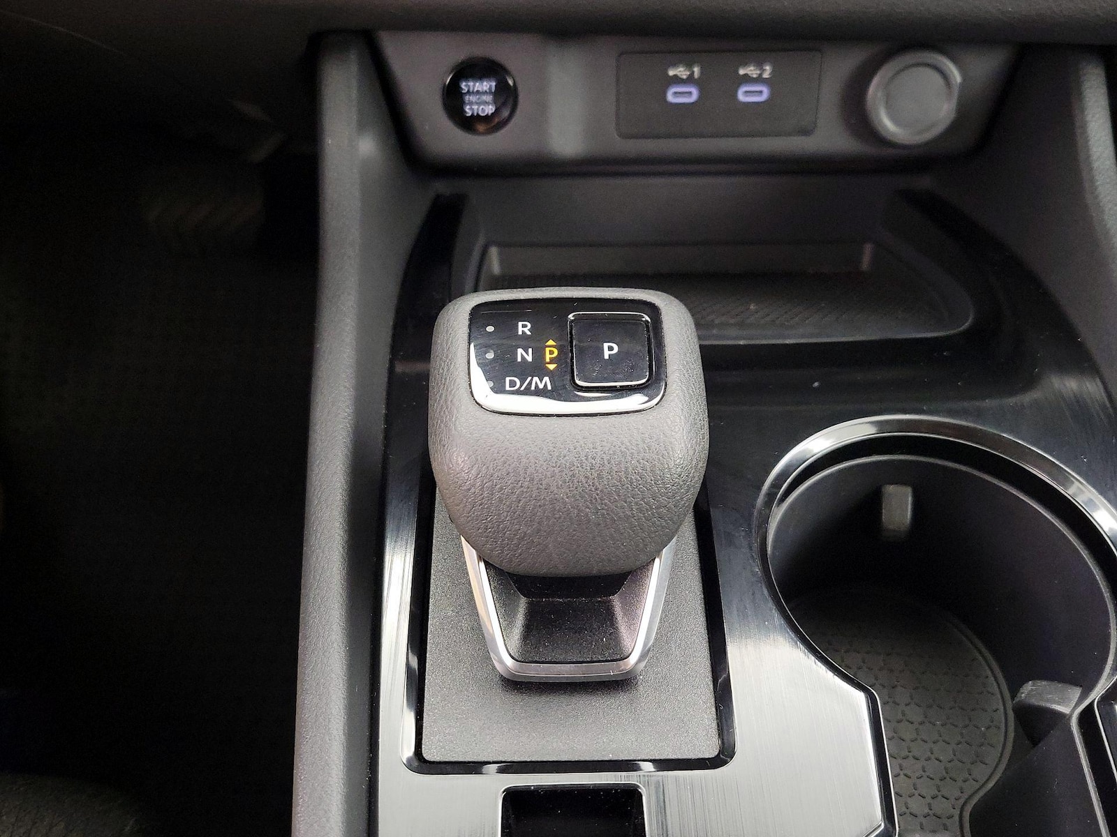 2025 Nissan Rogue SV - Photo 18