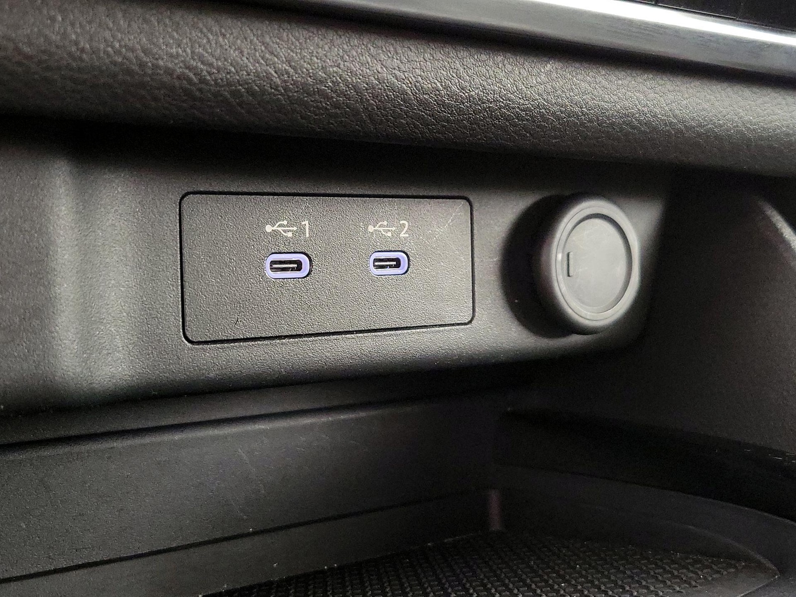 2025 Nissan Rogue SV - Photo 19