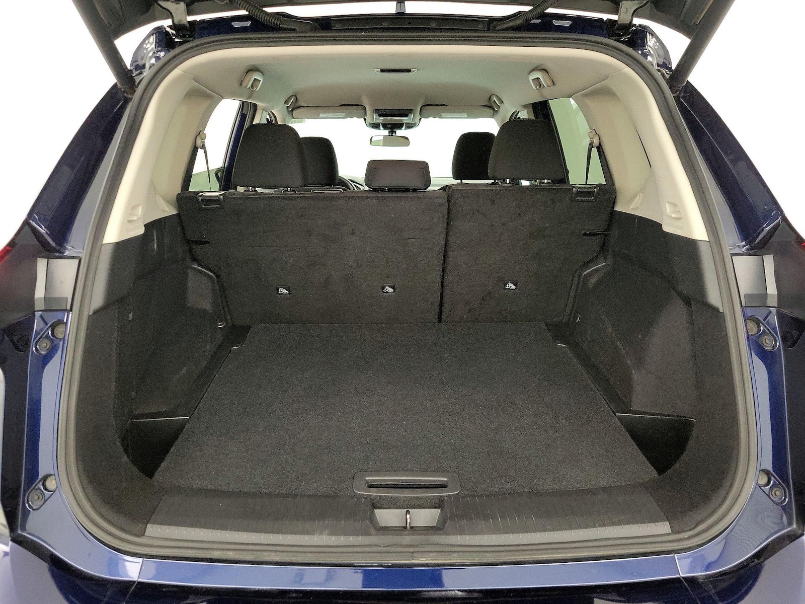 2025 Nissan Rogue SV - Photo 21