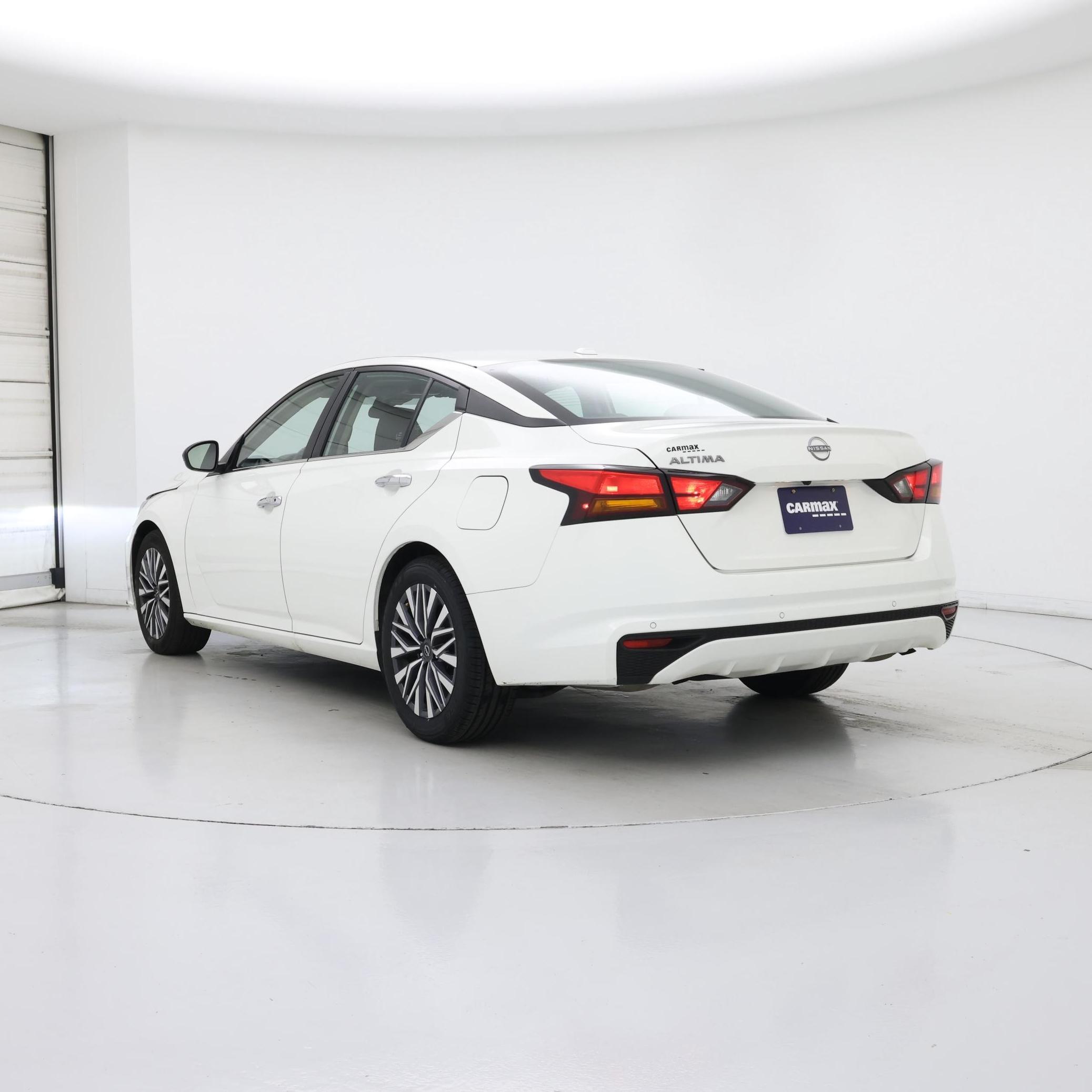 Thumbnail: 2025 Nissan Altima - 2