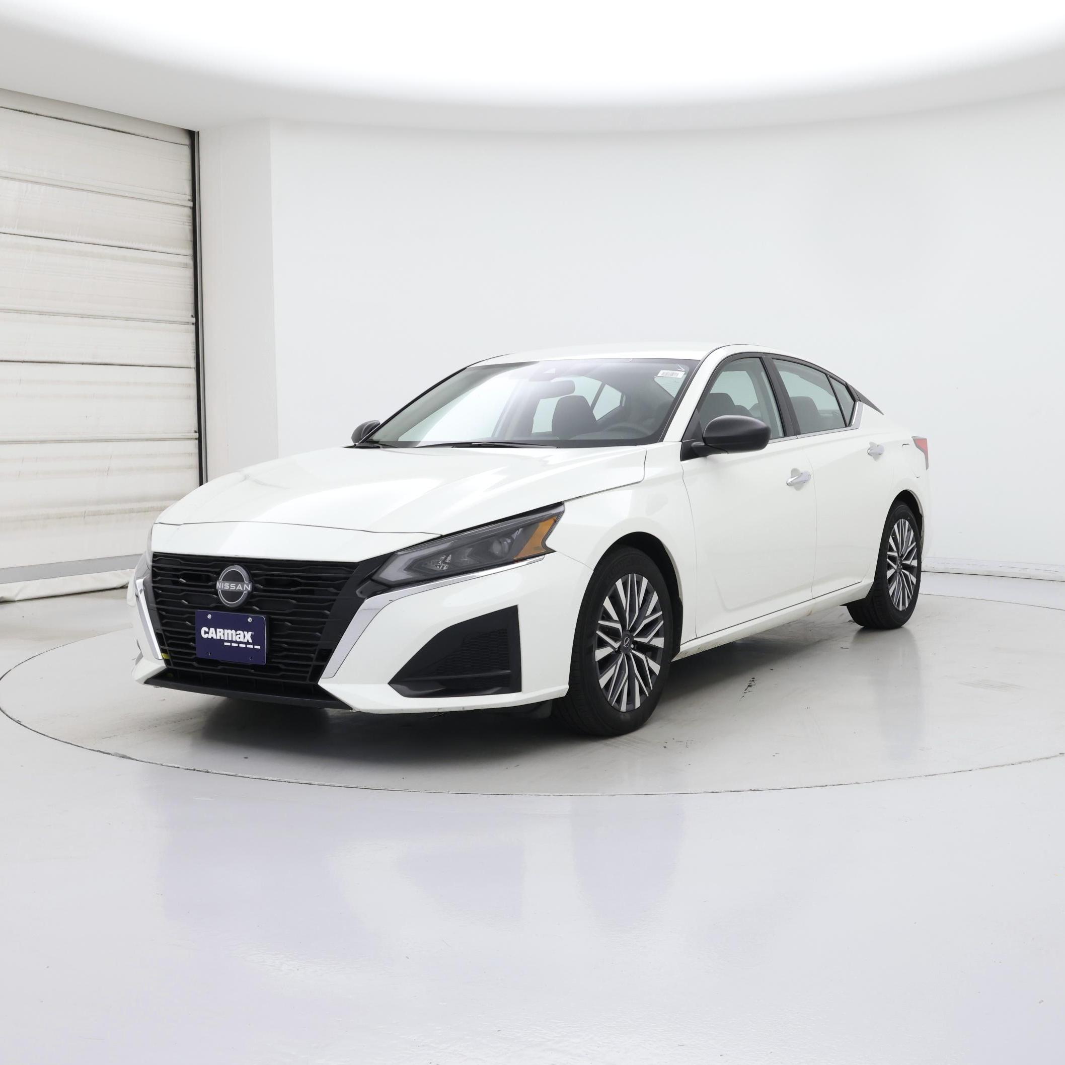 Thumbnail: 2025 Nissan Altima - 4