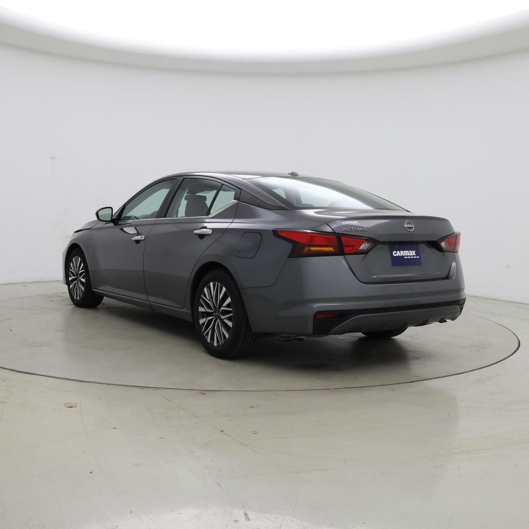 Thumbnail: 2025 Nissan Altima - 2