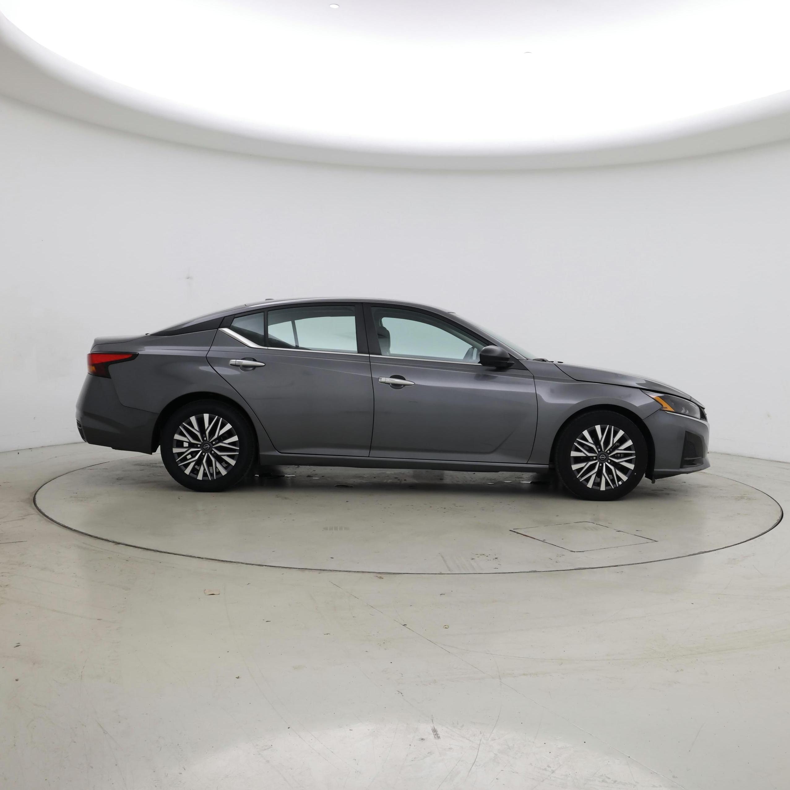 Thumbnail: 2025 Nissan Altima - 7