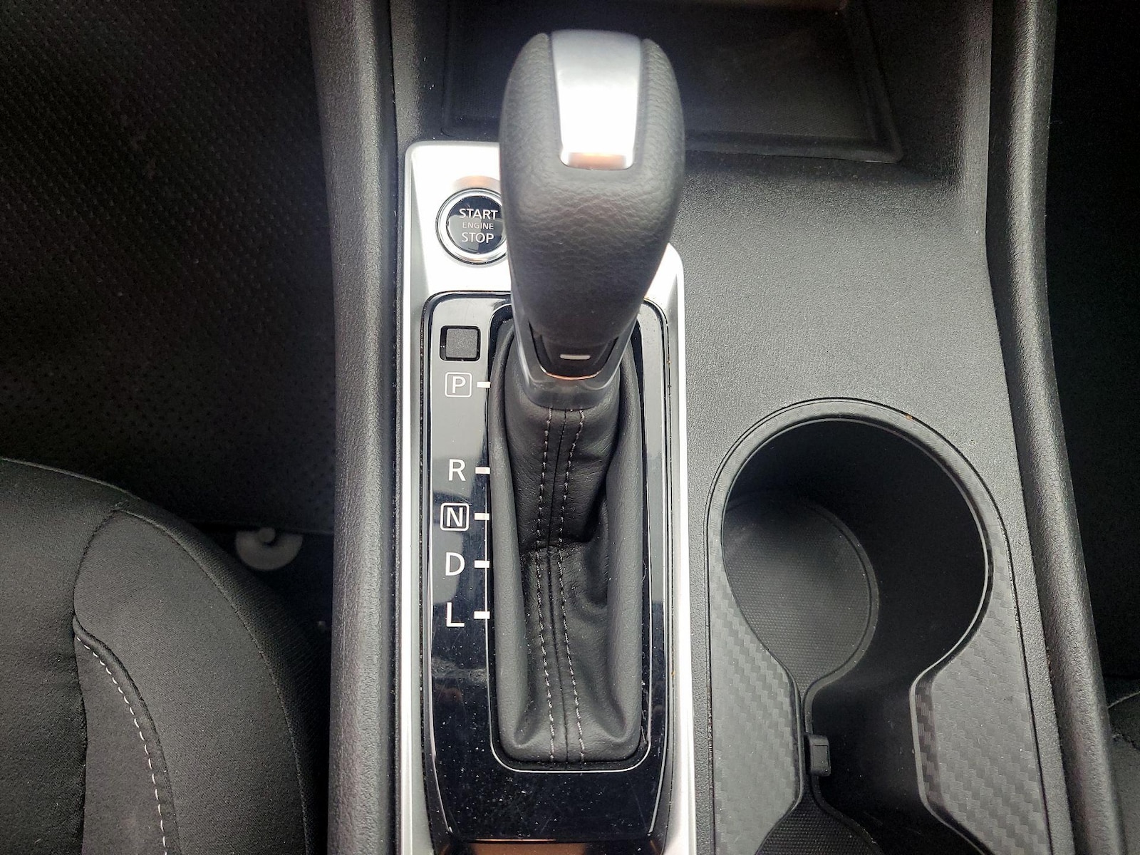 2025 Nissan Altima SV - Photo 18