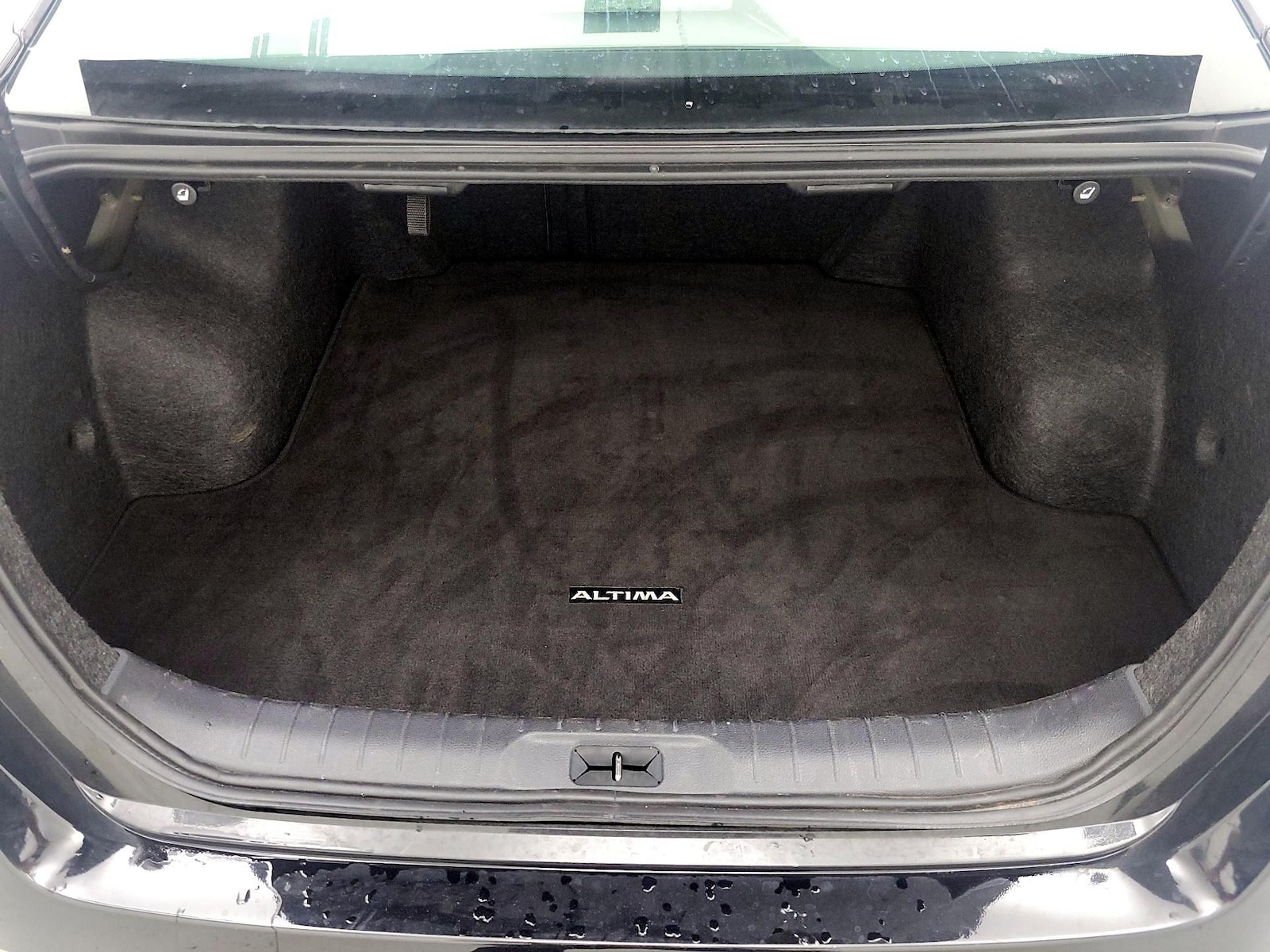2025 Nissan Altima SV - Photo 21