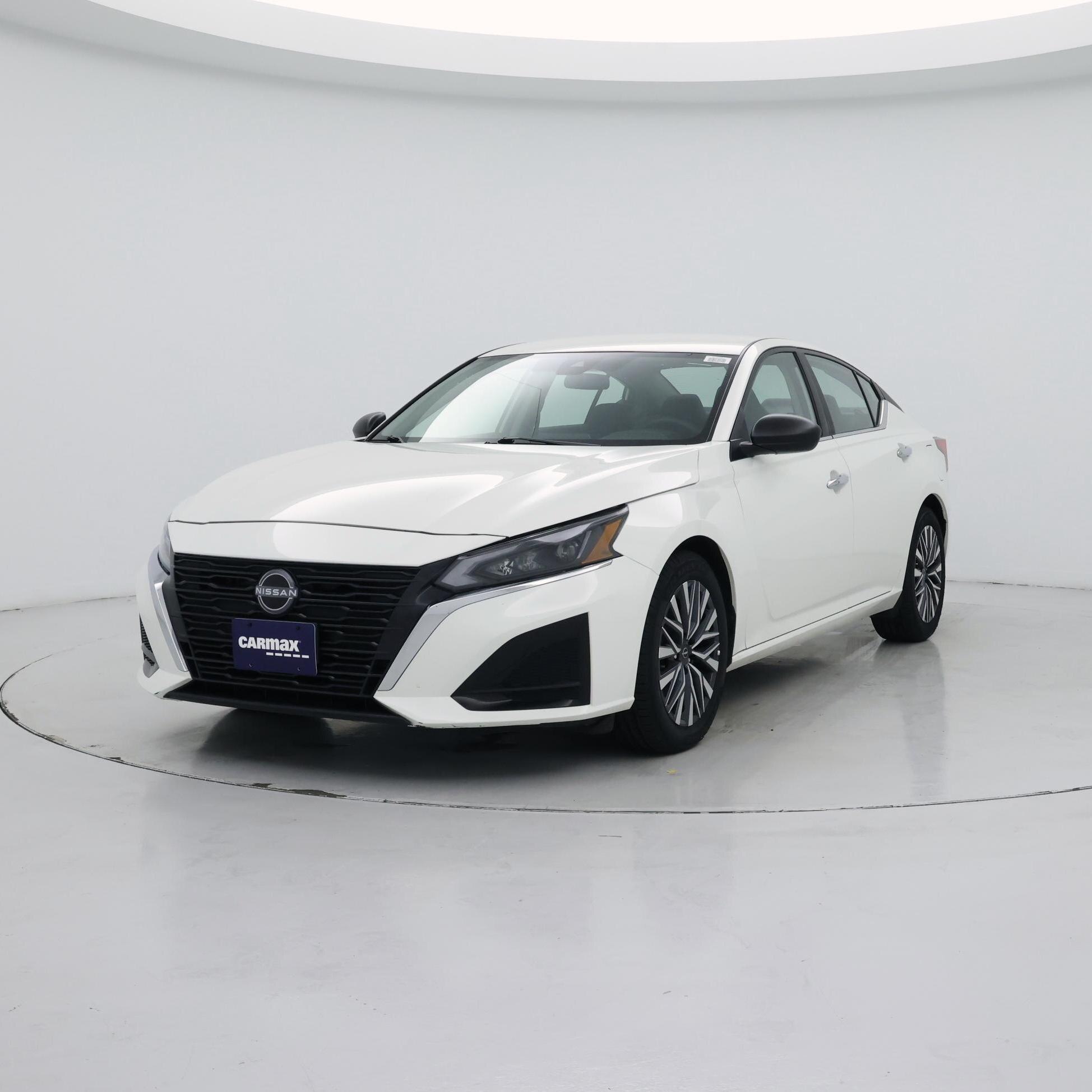 Thumbnail: 2025 Nissan Altima - 4