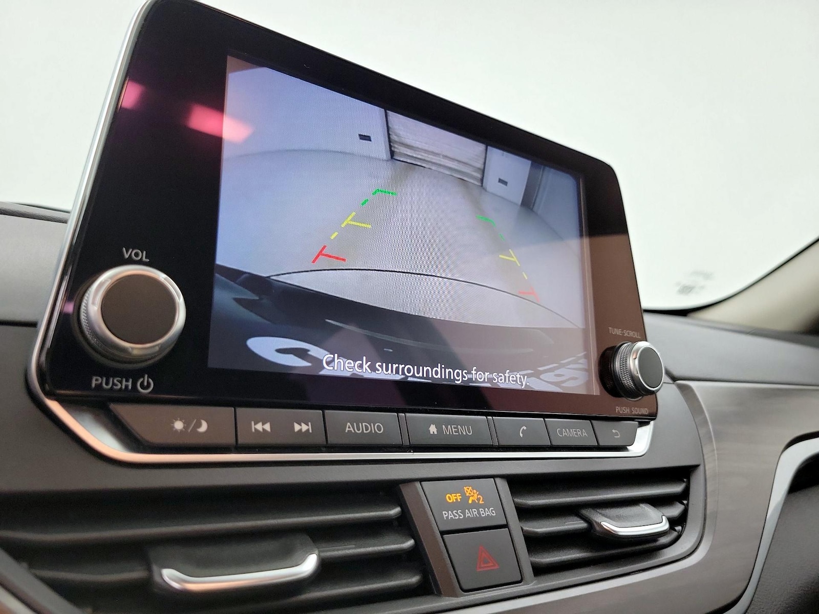 2025 Nissan Altima SV - Photo 15
